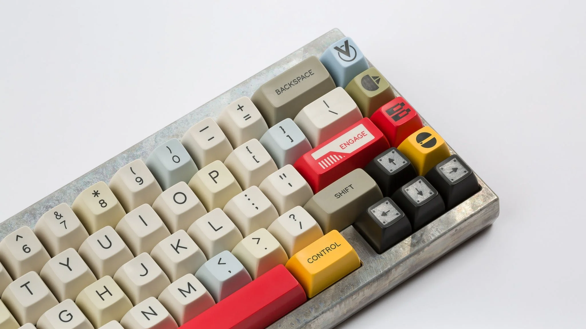 X-WING_3_2048x.jpg