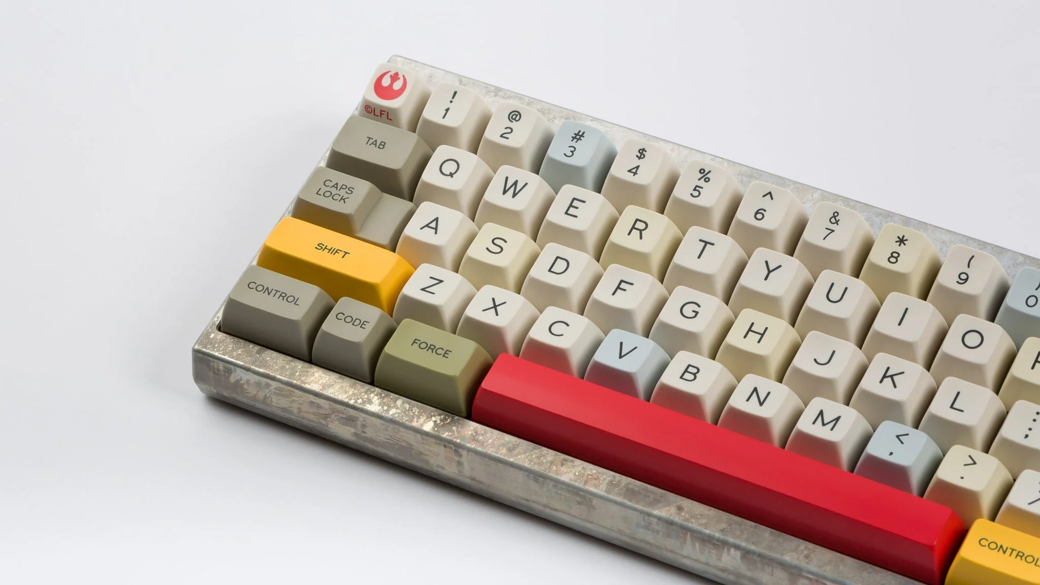 X-WING_2_2048x.jpg