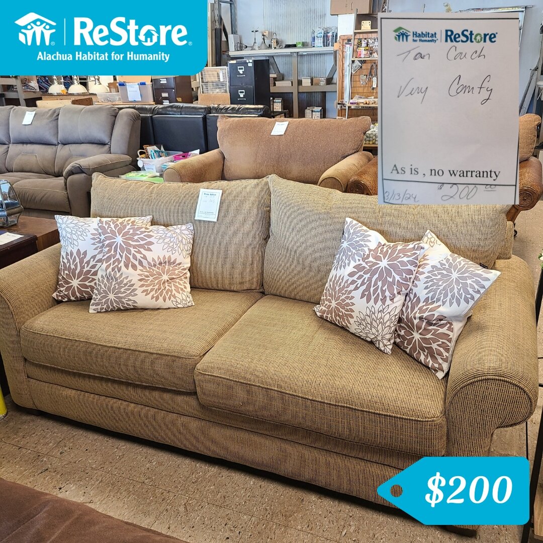 What's at ReStore✨💚
Don't miss out on these amazing and affordable pieces 🔥
Please call ahead to check availability. These items go quick! ☎️ 352-373-5728
#homedecor #alachuahabitatrestore #affordablefinds #shopsmart #greatdeals