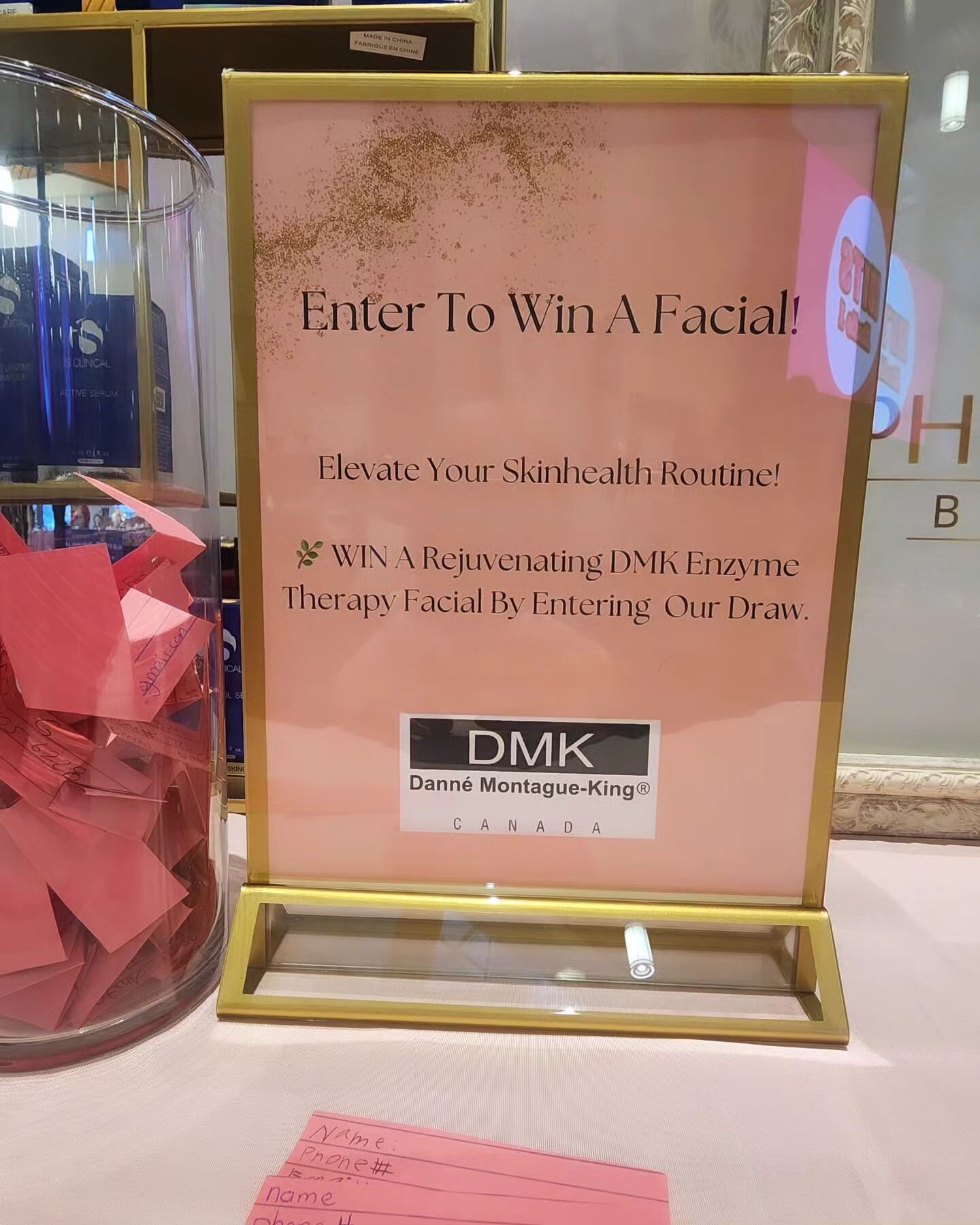 Hey Lovlies! 🩷

Exciting news! I'm hosting a giveaway at the She Can Women's Show, and I want to extend this fantastic opportunity to my clients and followers!

Enter to win a Level 1 DMK Enzyme Treatment Facial  with me.

To enter, You must follow 