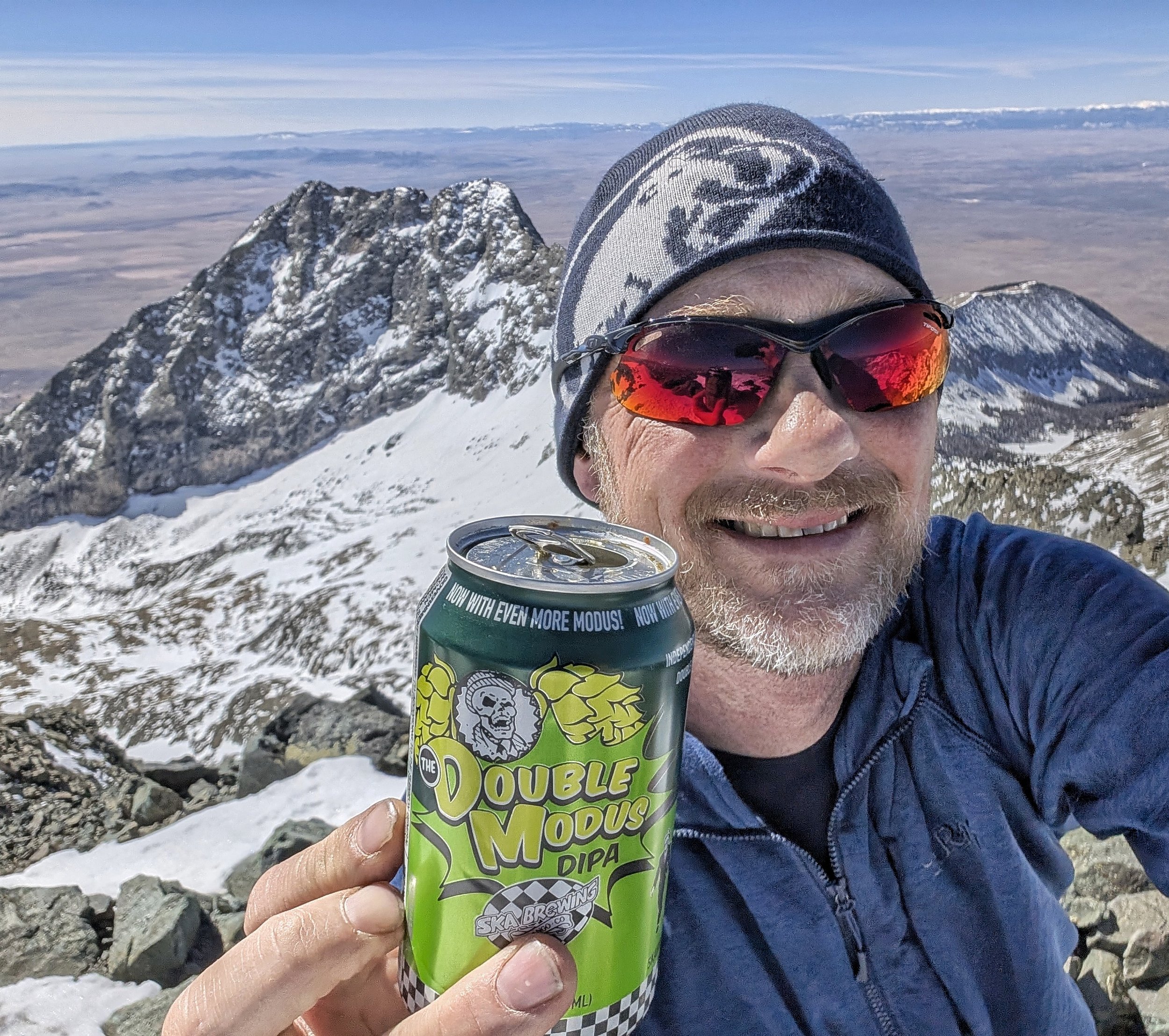 Enjoying a Modus atop Blanca Peak (14,350') in February 2025. 12 hour day and just shy of 15 miles round trip. Trust me, this tasted AMAZING. Ska Brewing.