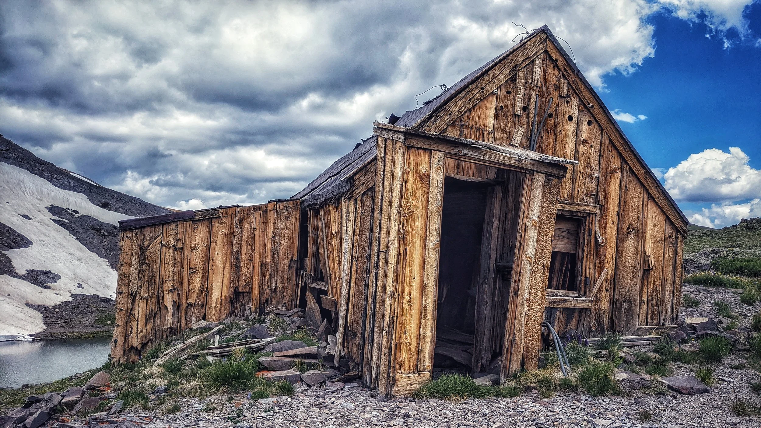 The water relay station at Ptarmigan Lake