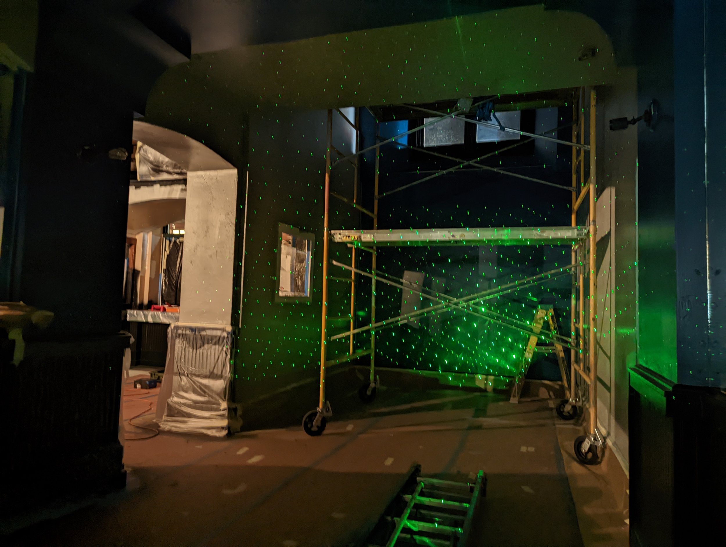 Laser grid