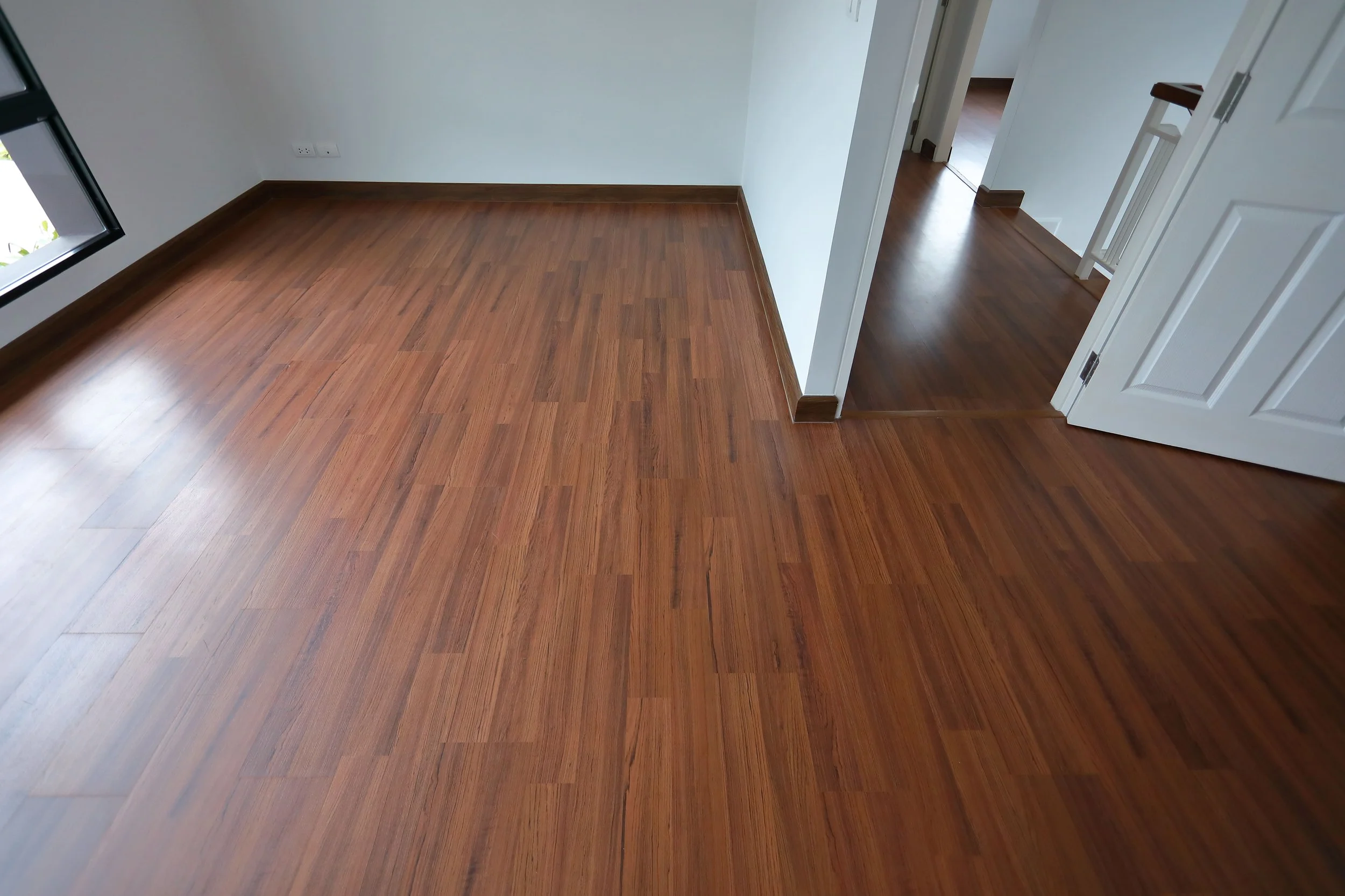 Wide Plank Hardwood Flooring Is Winning Over Chicagoland Homeowners