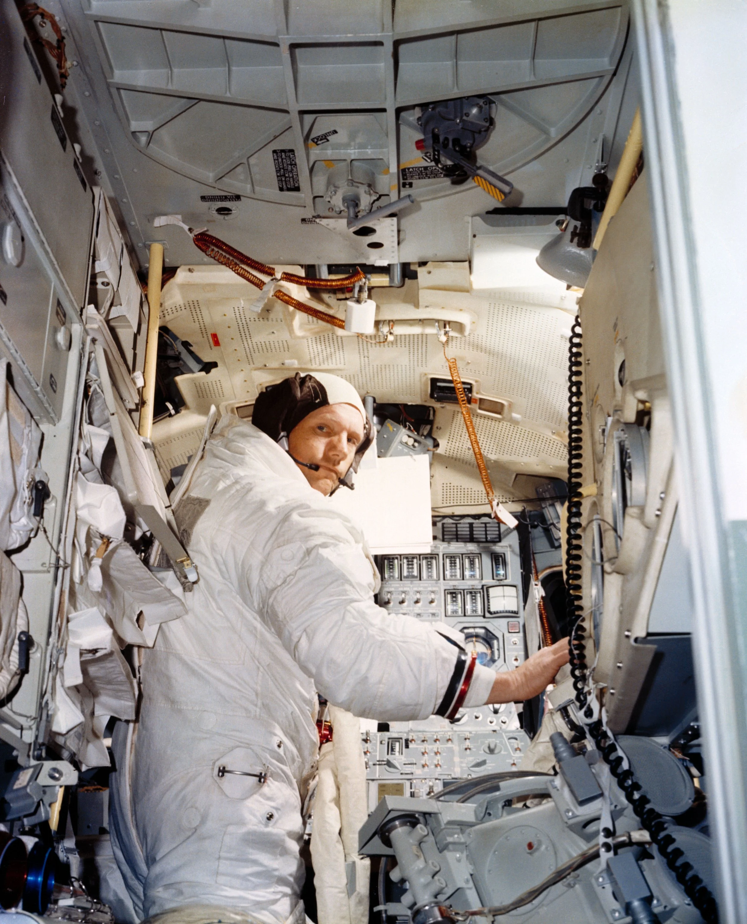 Rarely Seen Photos from The Apollo Program — Stall Three Studio