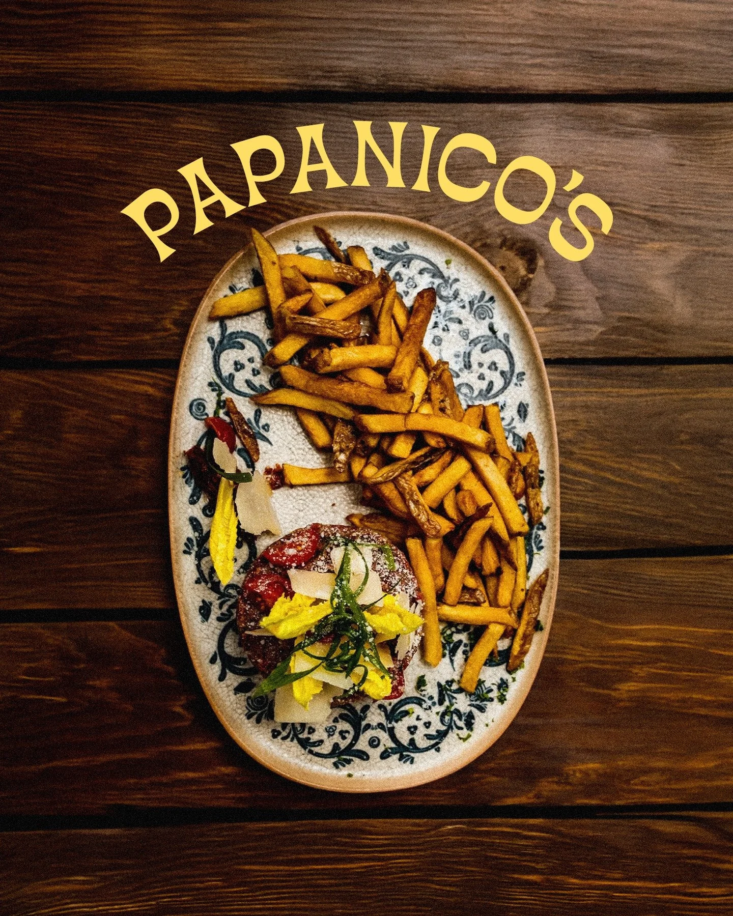 Wordmark for @papa_nicos, who serve up tasty cuisine M&eacute;diterran&eacute;enne &amp; Proven&ccedil;ale in Antibes. We went with a custom reverse-weighted, flare-serif type thing for the letters. It's pretty hard to describe, but gosh is it fun. 
