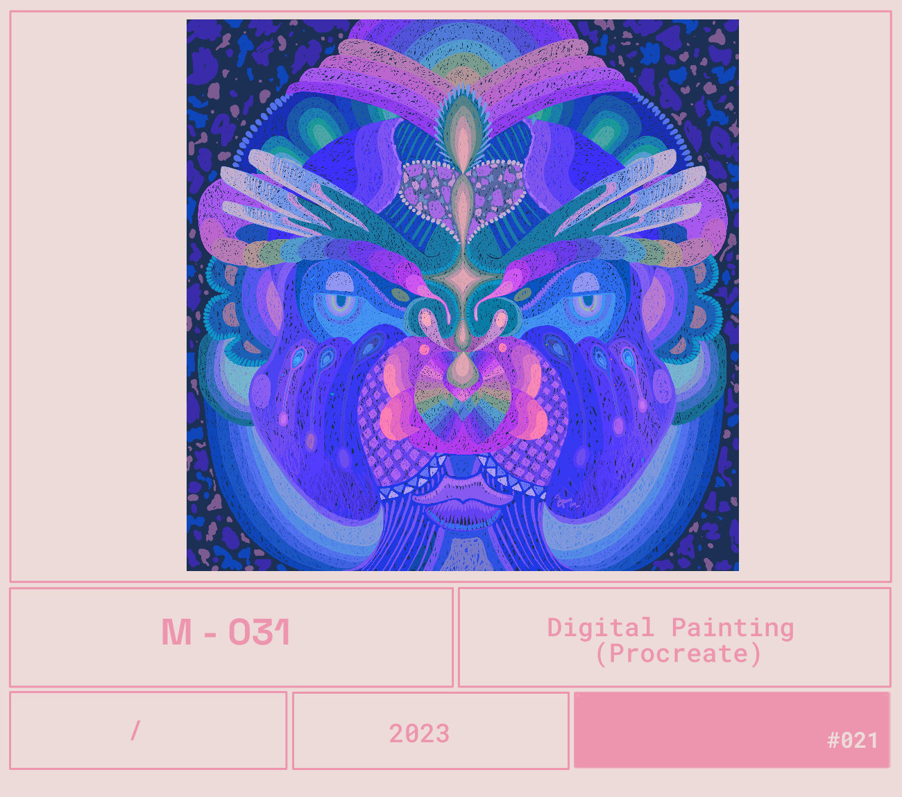 Dibujo digital de un rostro de espíritu con alas, en tonos azules, morados y rosas, con detalles en verde y beige, creando un diseño simétrico y complejo.