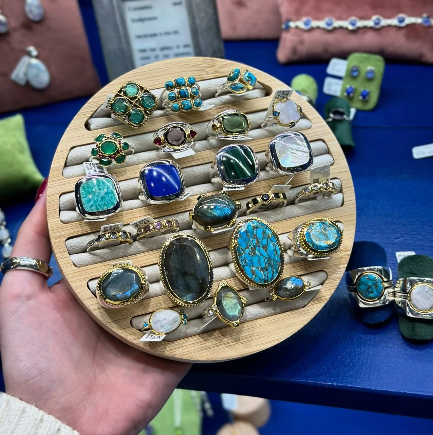 Delicious new rings fresh from Marseille. Anyone who&rsquo;s anyone is wearing colourful and statement rings this season. Treat yourself- it&rsquo;s nearly Halloween after all.. 🎃
&bull;sterling silver 
&bull;colourful stones
&bull;cool af
&bull;pri