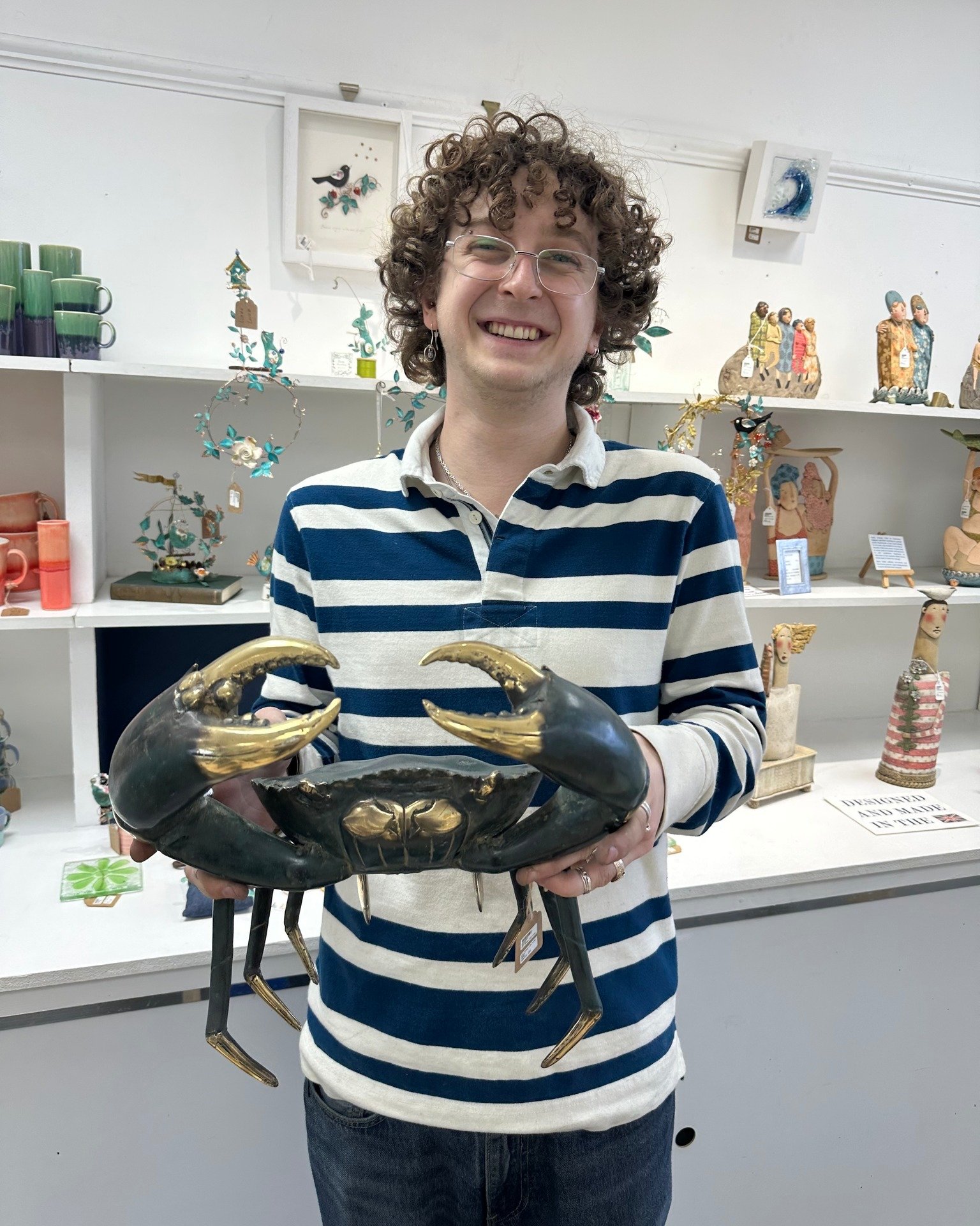 Trystan is not feeling crabby today 🦀
-&pound;415
-Brass and patina
-Big.Boy.
-Made by Martyn Dempsey