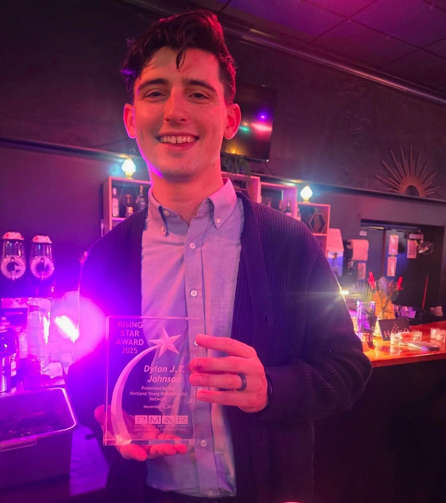 Portland, you&rsquo;ve kept me busy &mdash; and I wouldn&rsquo;t have it any other way! Honored (and a little stunned) to be named Rising Star 🌟 2025 by the Portland Metropolitan Association of Realtors Young Professional Network.

This award recogn