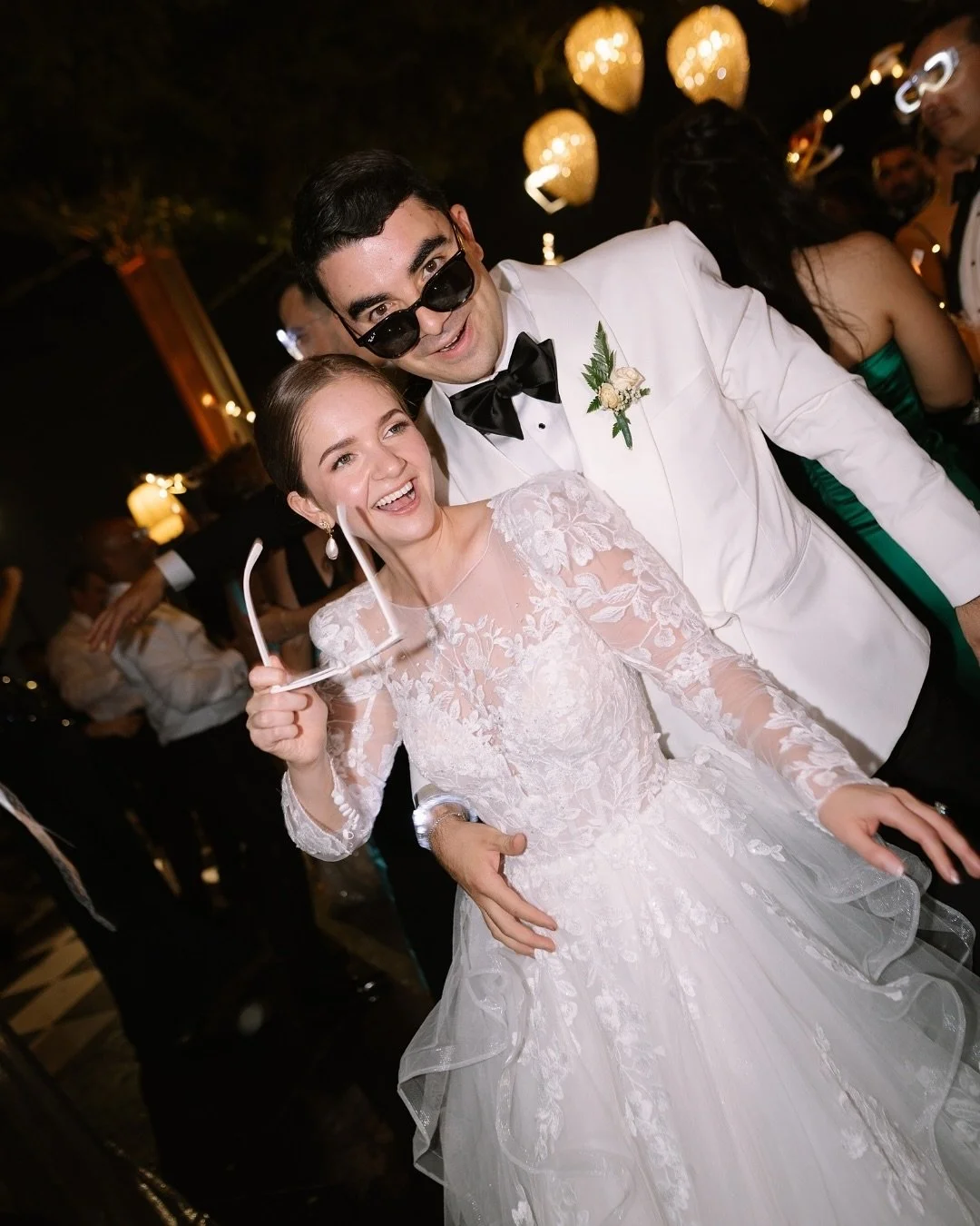 The Party 💥😮&zwj;💨❤️&zwj;🔥
.
.
@susananoboa.planner 
@arocapro 
@lulypradomakeup 
@johireyes 
@hotel_del_parque 
@mentagye 
@belenalumni 
@rewindgrupo 
@djoscarsaavedra 
@drinkteam.ec
.
.
.
.
.
.

#weddingphotographer #wedding #bodasguayaquil #bo