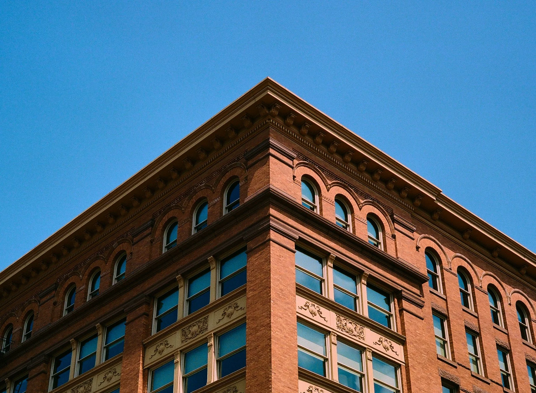 SJC_FUJ_GS645_KodakPortra400iso400_Reaching For the Sky.jpg