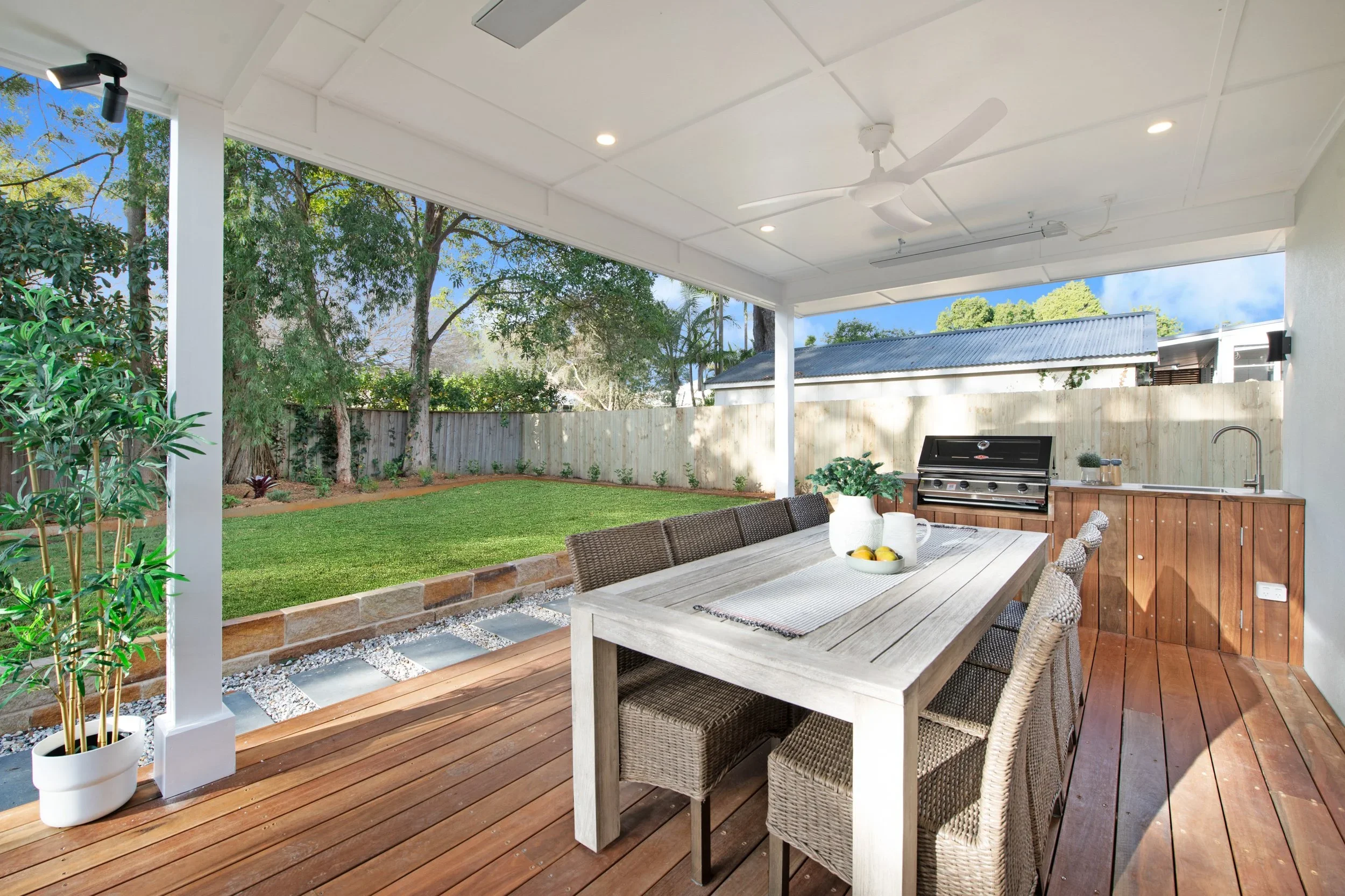 Embracing Earth Tones and Forest Hues