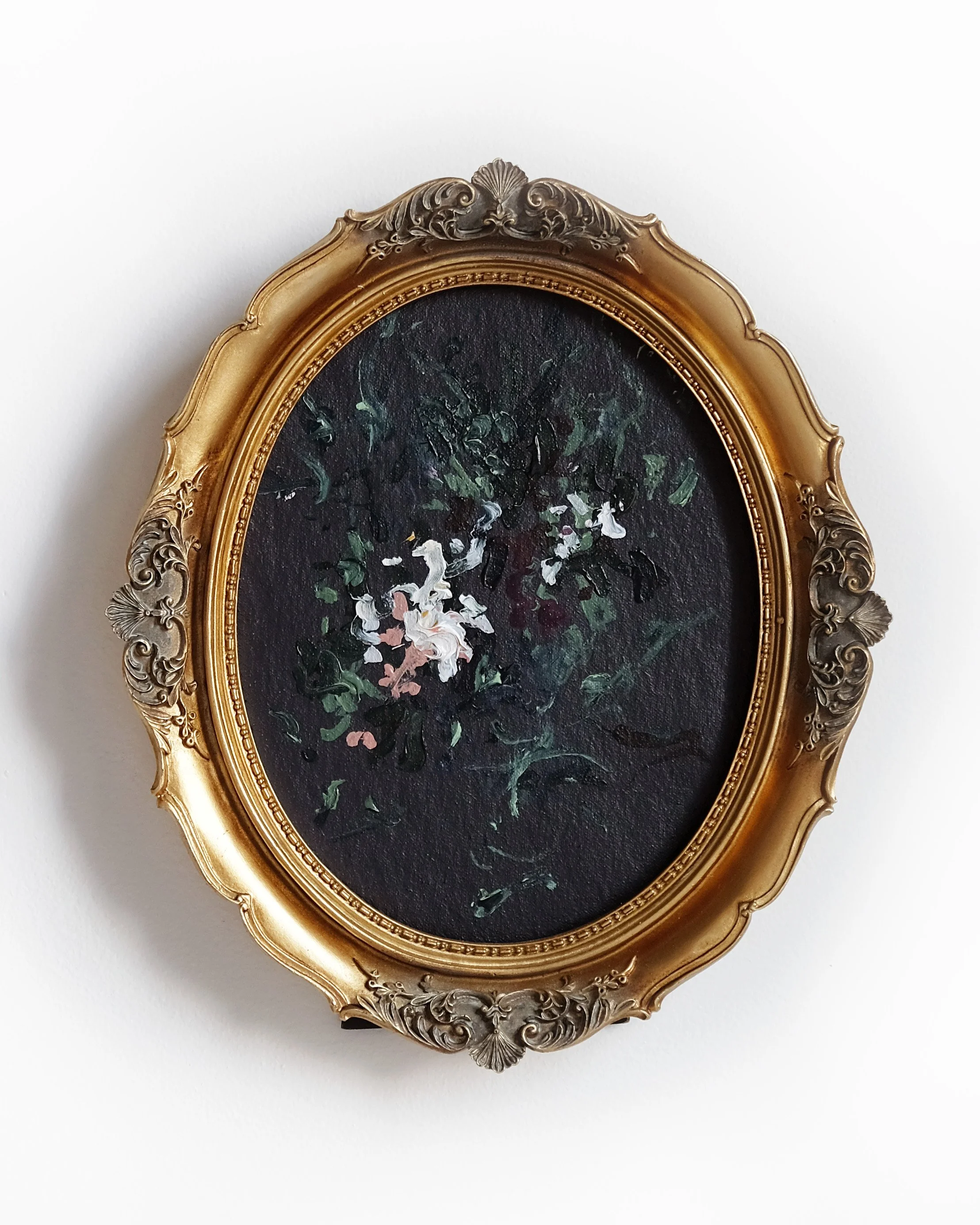 Garden impression in Ornate Oval Frame