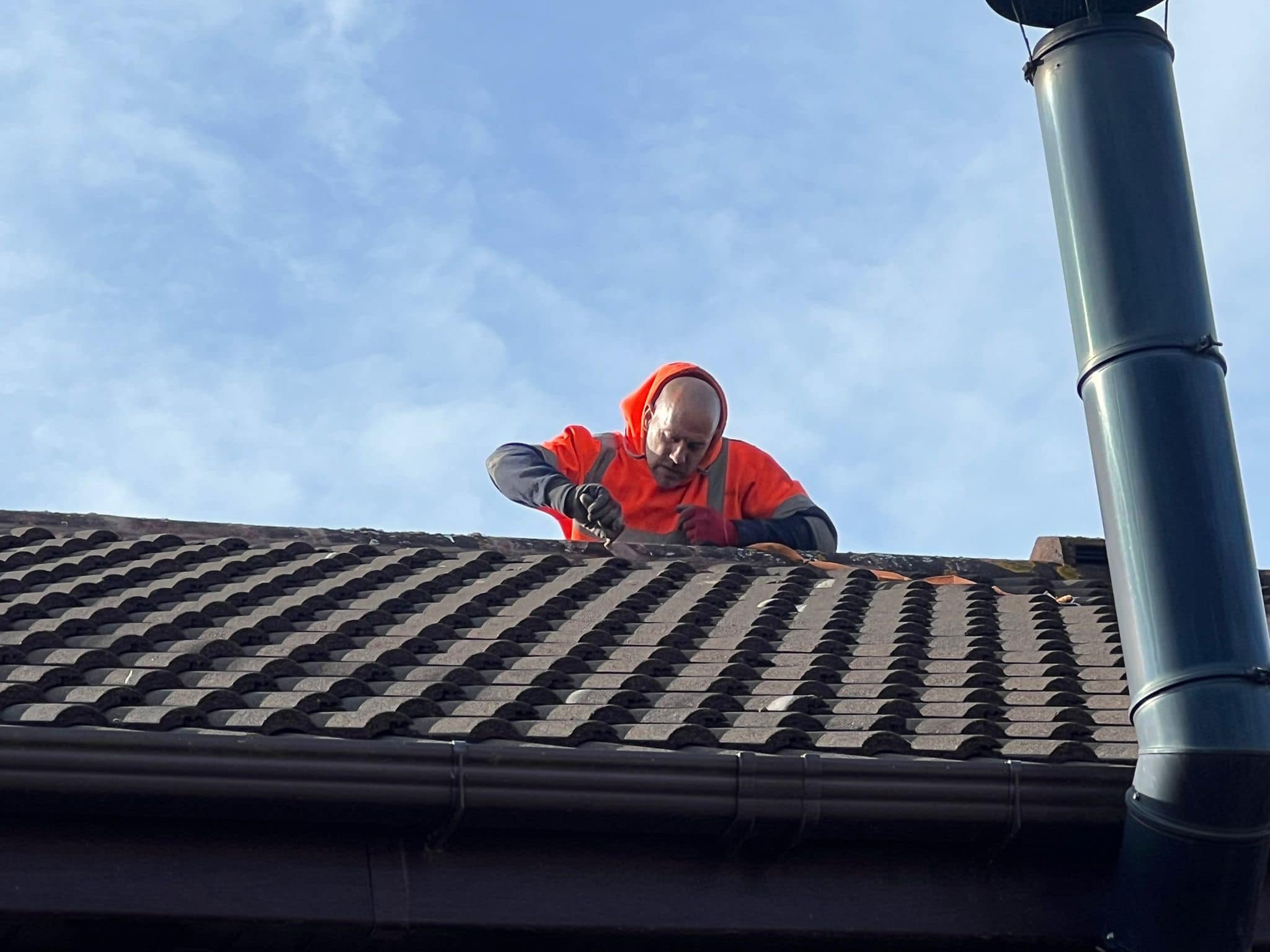 Ridge tile pointing