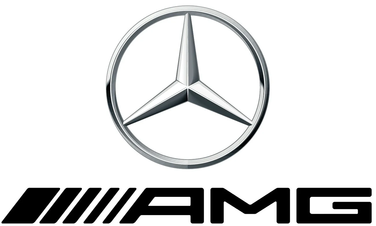 Logo Mercedes-Benz AMG su sfondo bianco, con stella a tre punte.