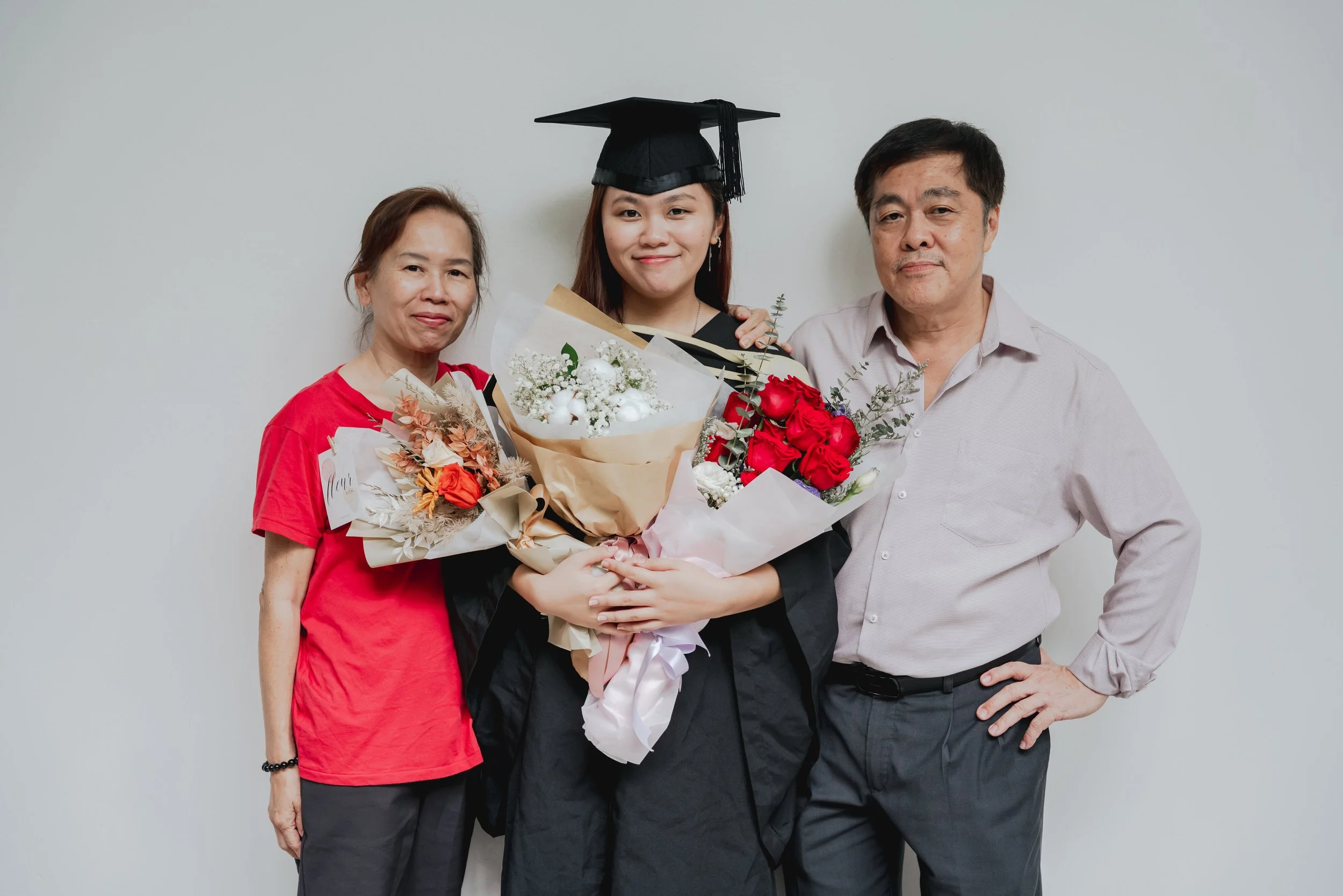 Graduation-day-with-parents