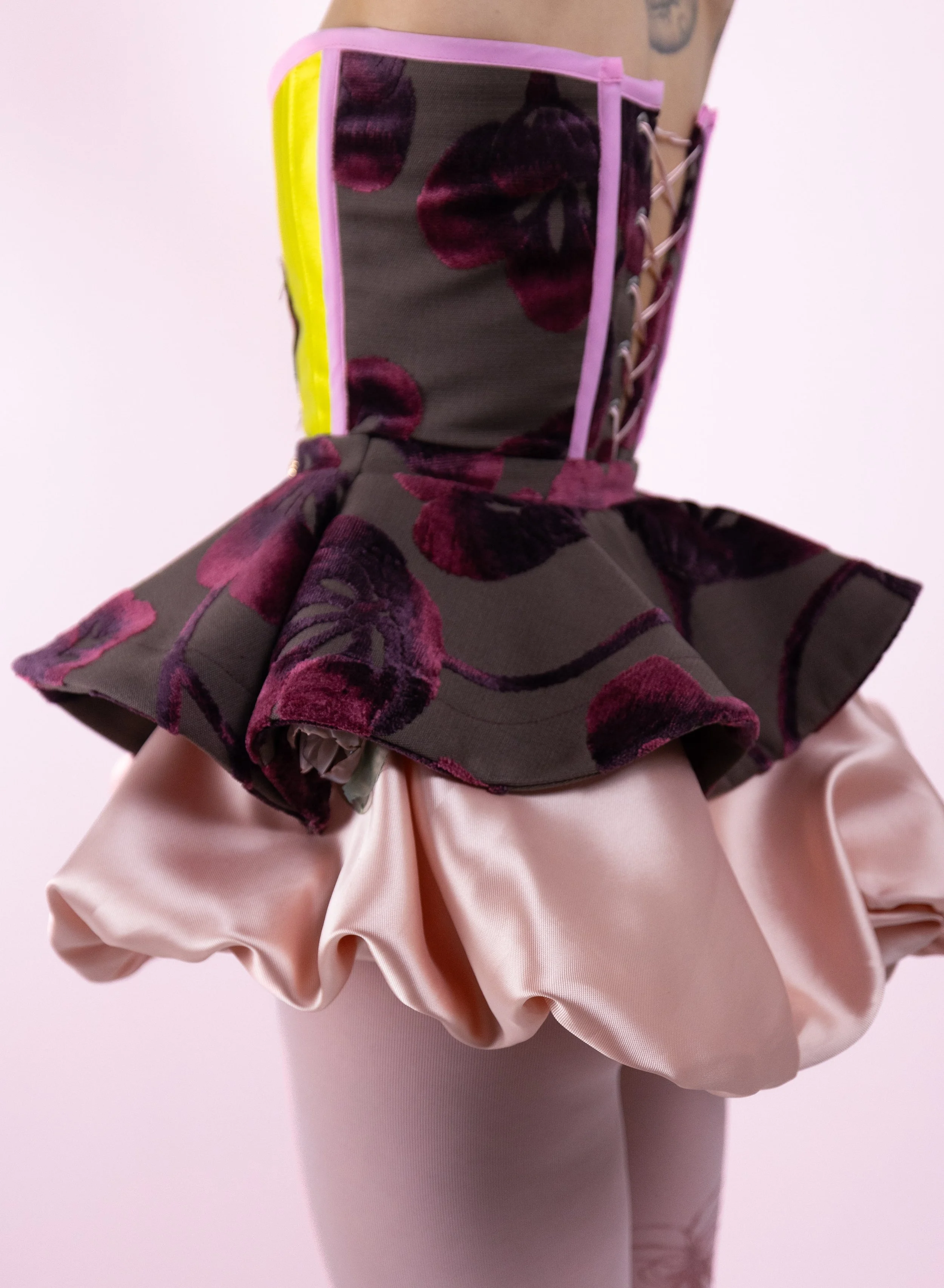 Eve-Lily x Clara Pinto