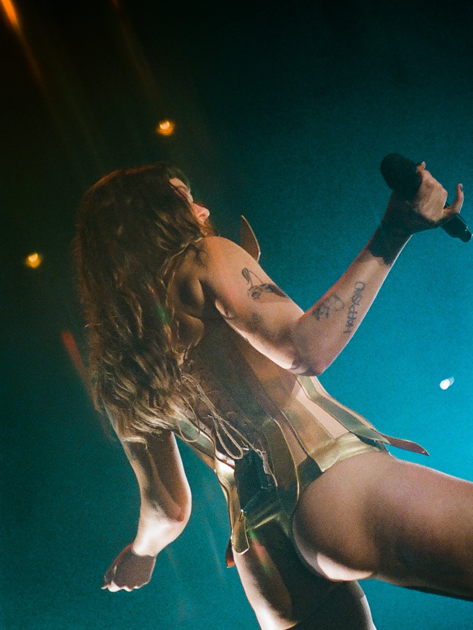 chloe-glastonbury-4.jpg