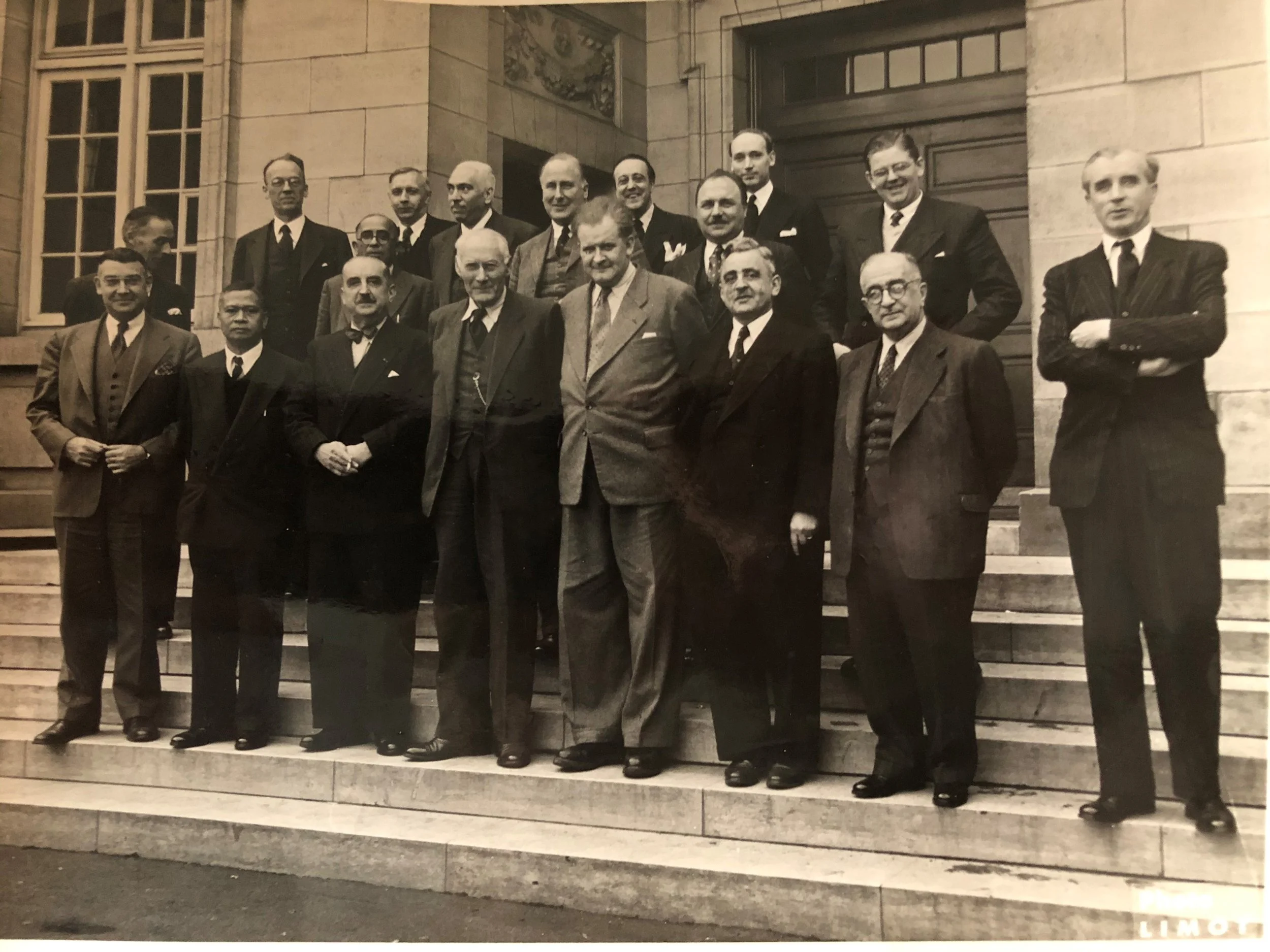 1 Board (1950-1955).jpg