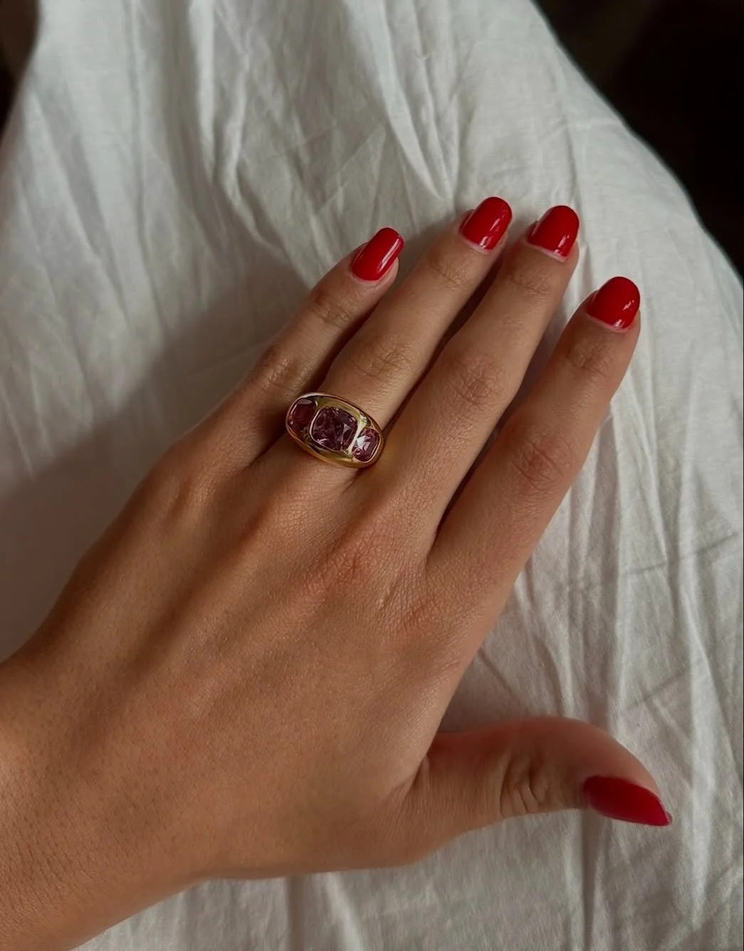 Pink Gold and Pink Spinel Ring 💗
.
.
.
#spineljewelry #pinkspinel #holidayjewelry