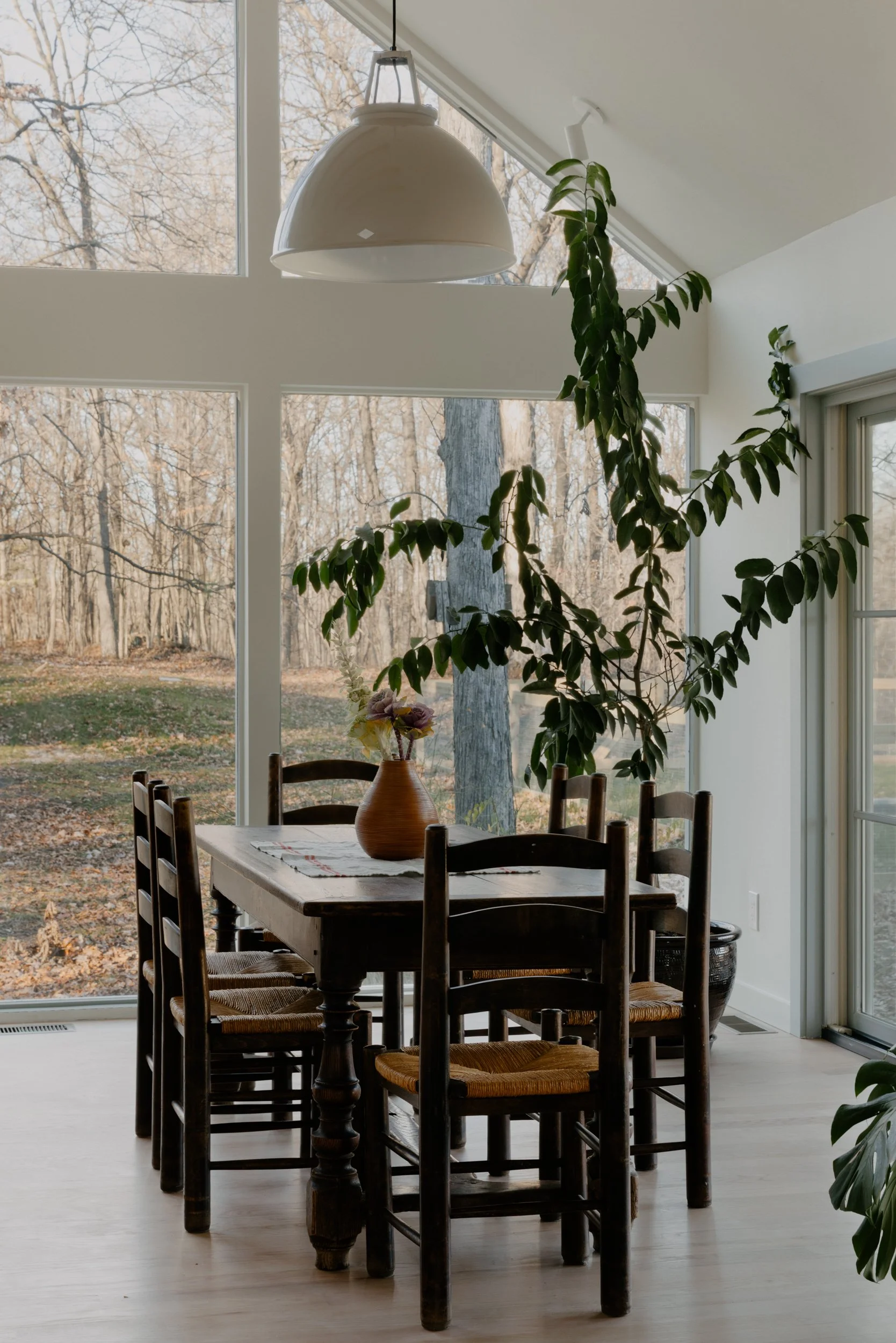 20251124_Annabel Taylor_182 Roundtop Road-54.jpg