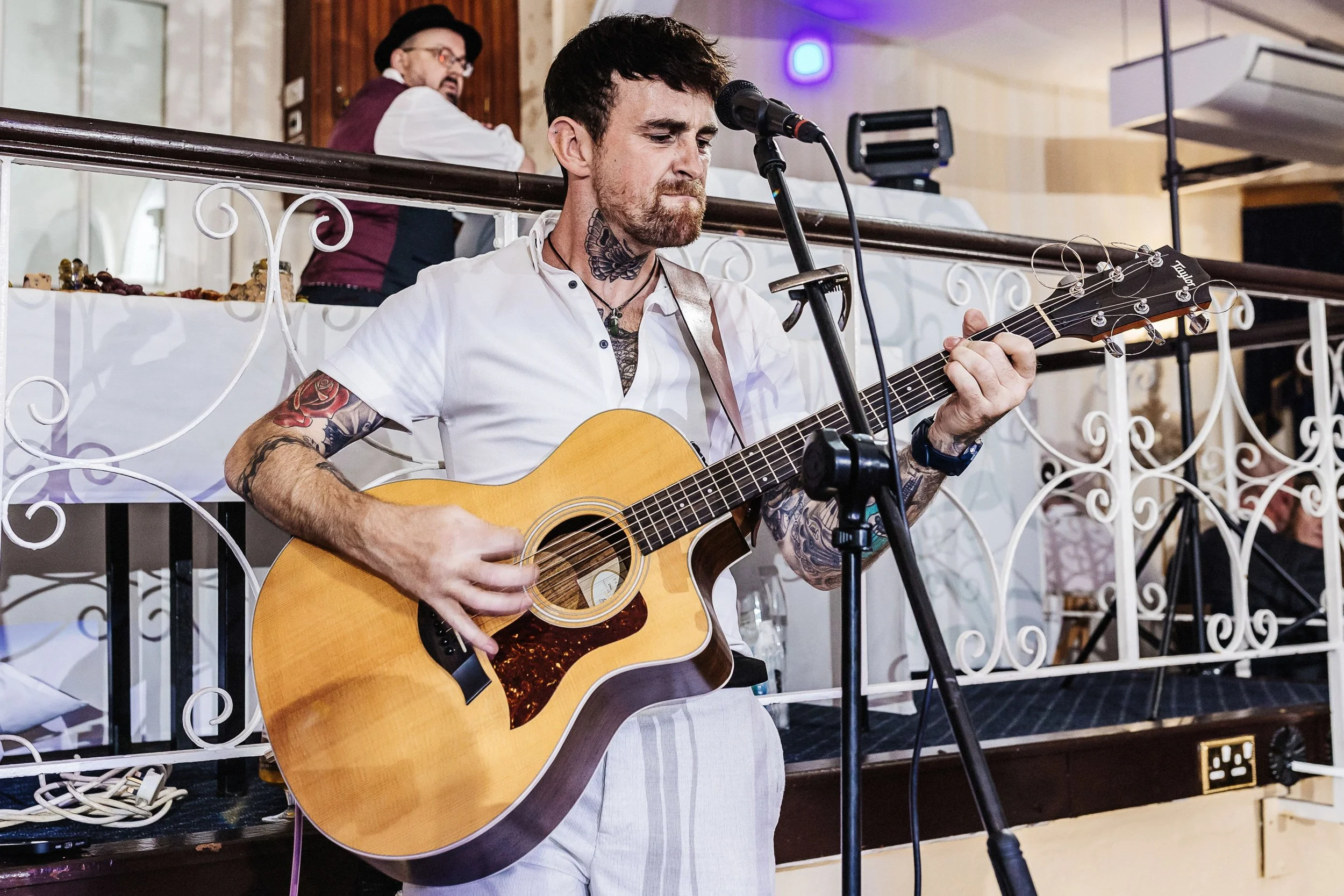 Kings_Croft_Hotel_wedding_89.JPG