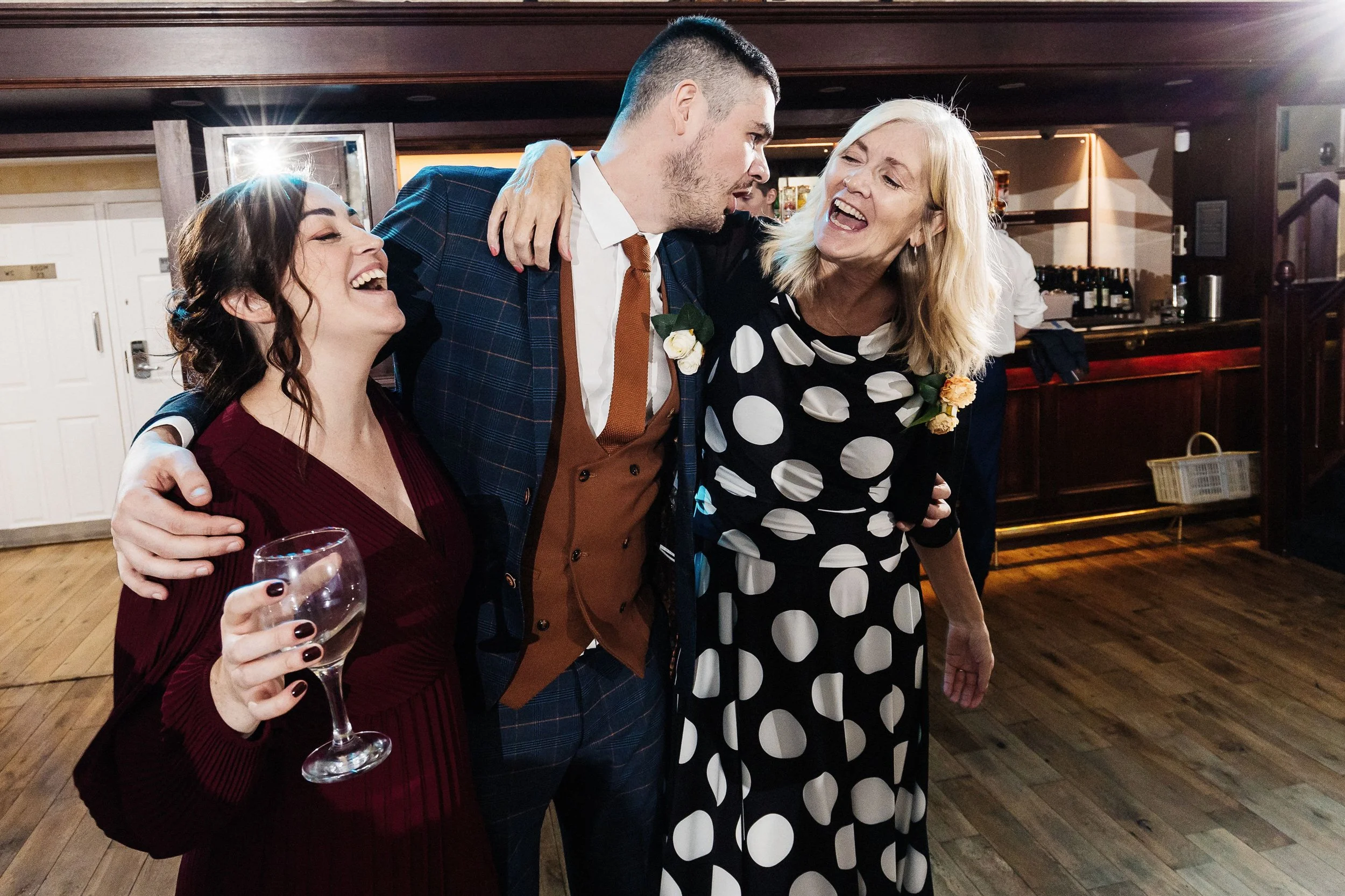 Kings_Croft_Hotel_wedding_93.JPG