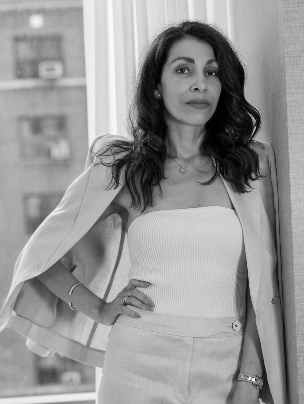 I didn&rsquo;t rush the pivot.
I mastered it.

After a decade inside luxury new development, I&rsquo;m stepping forward with clarity, confidence, and a very different level of leverage.

Creative sabbatical now.
SERHANT. January 2.

Same woman.
Sharp