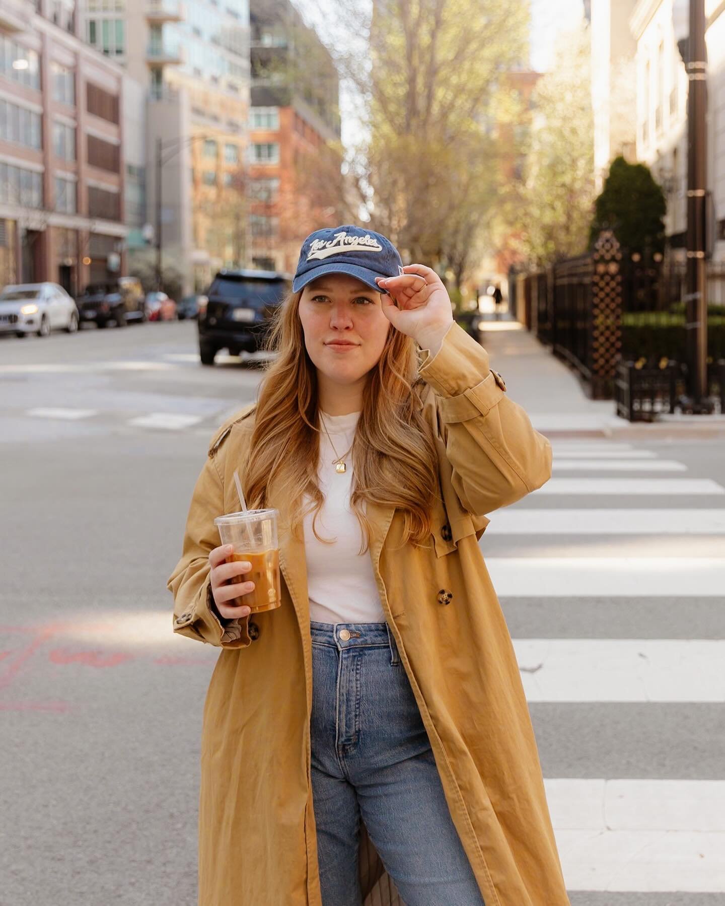 5 tips for spring outfitting 💐

🧥 bite the bullet and invest in a light jacket 
🌦️ become best friends with the weather app 
👡 balance your outfit - if you&rsquo;re wearing pants, opt for a short sleeve or tank. If you&rsquo;re wearing long sleev