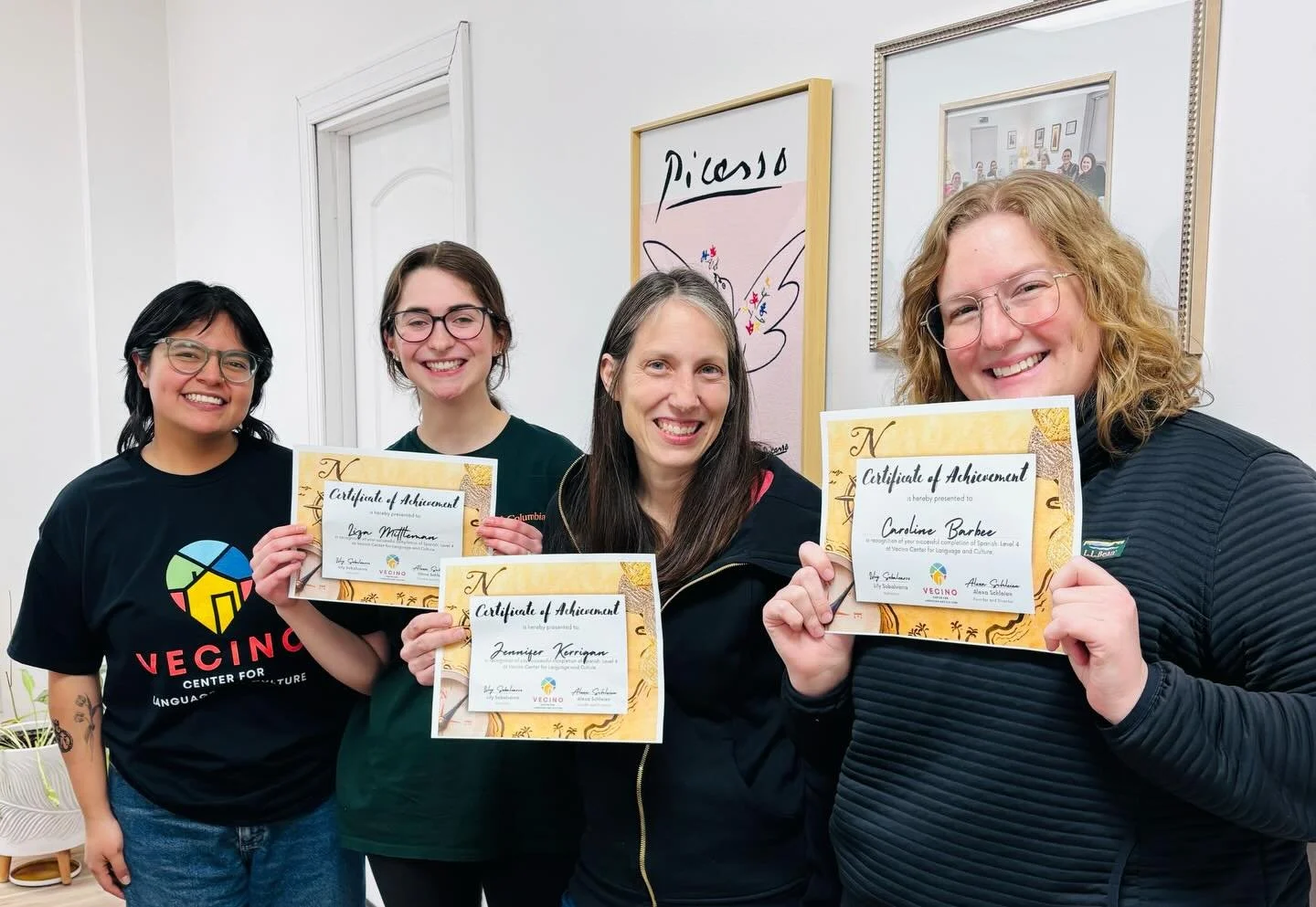 Felicidades to our Level 4 graduates!!! We&rsquo;re so proud of you&hellip; look how far you&rsquo;ve come! 😱🤯❤️🥳