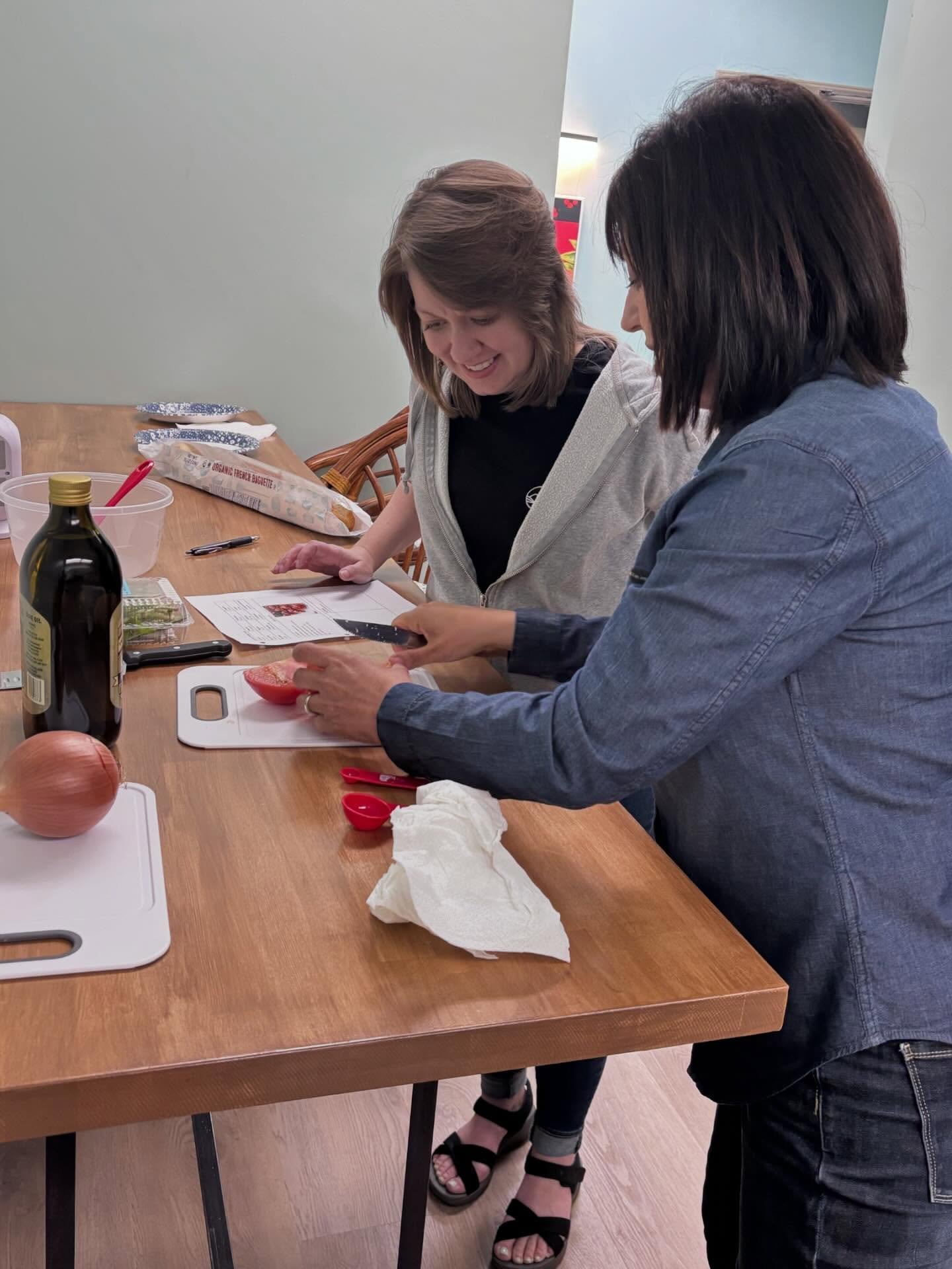 Cooking night at the Center! How good does this bruschetta look? 😍🍅🍷🥖