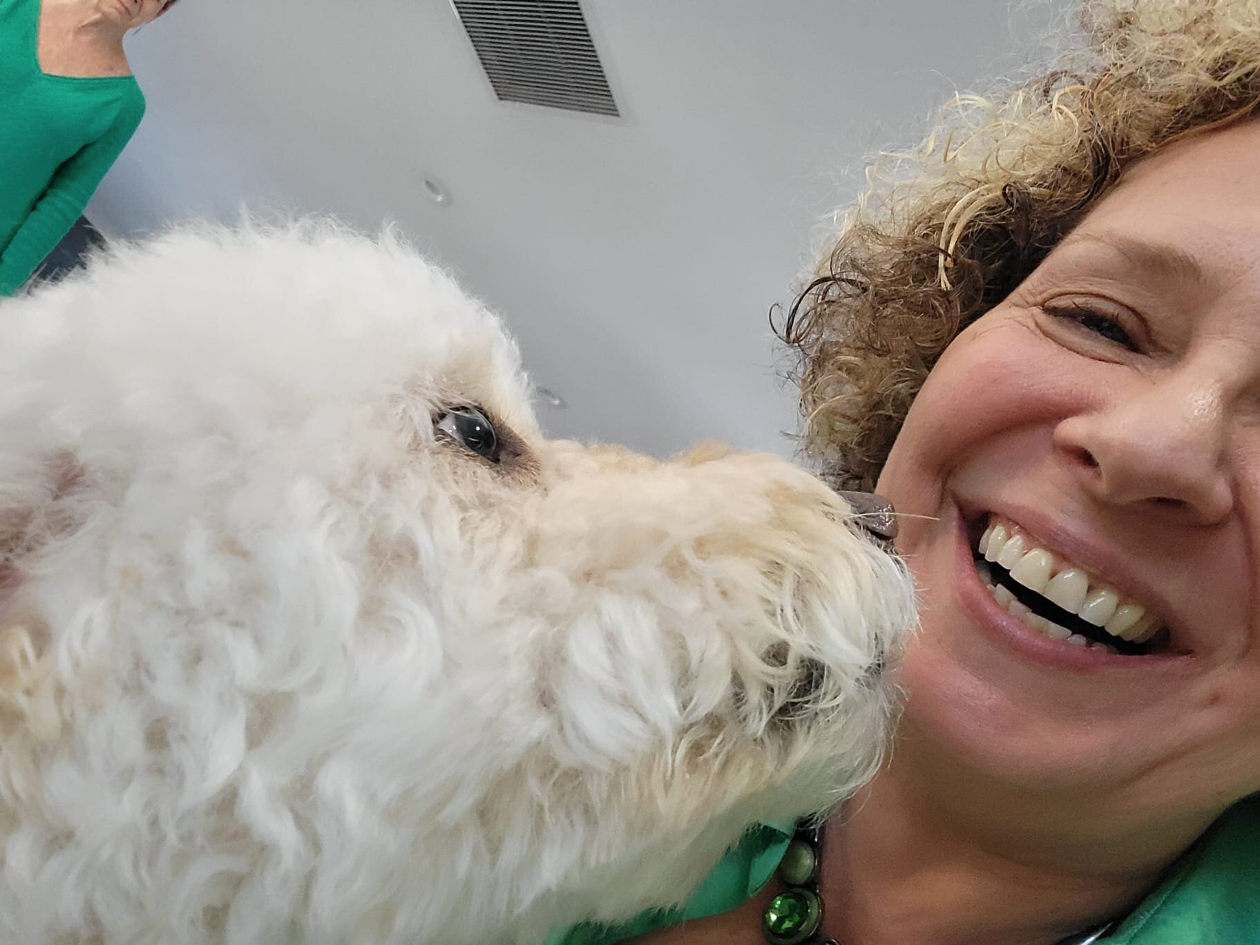 Always a joy to deliver portraits - 
Especially to Barbara Hollkamp , the images from her beautiful Heather Dongilli wedding 🩷💞🩷💞🩷💞🩷💞🩷💞
And who was the most excited to see me? 
Annie their sweet dog! 😆🥰🐶