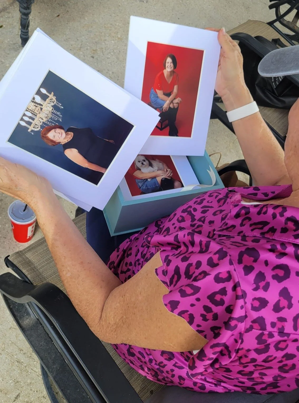 Behind the Scenes with Barbara 📸
One of my favorite parts of the job is personally delivering finished prints to our incredible clients. There&rsquo;s just something special about seeing their reaction in real life &mdash; like Barbara, who couldn&r