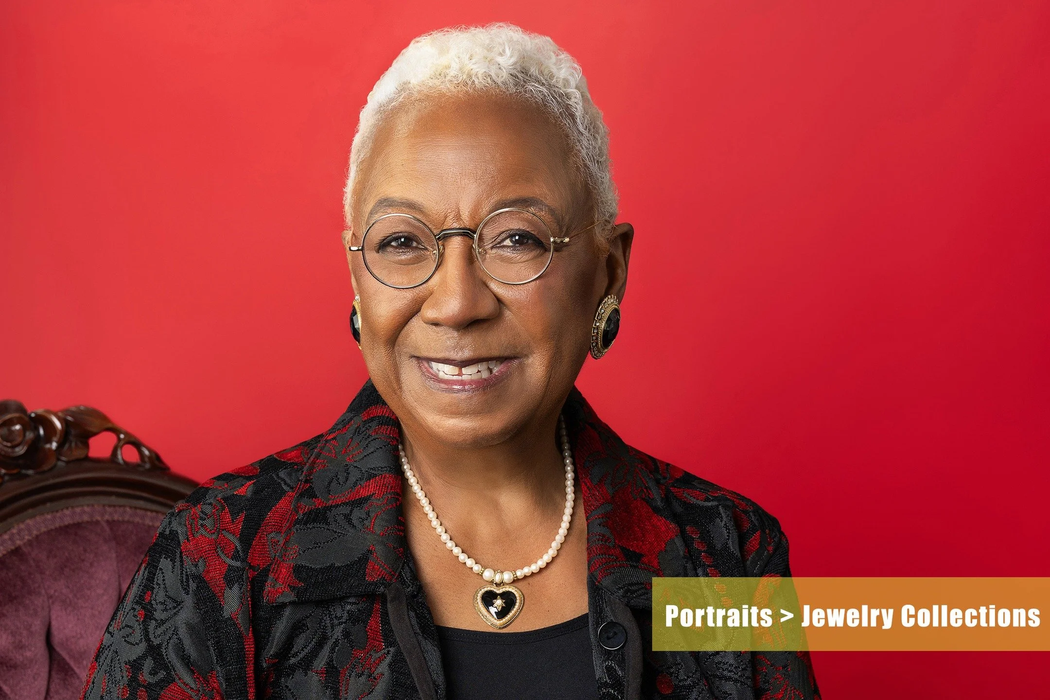 Last chance to get out of the doghouse&hellip; beautifully
Final call for smart husbands (and smart wives dropping hints)
Hey friends &mdash; Rinat here!
Quick reminder: the &ldquo;Portraits &gt; Jewelry&rdquo; gift card offer wraps up this weekend.
