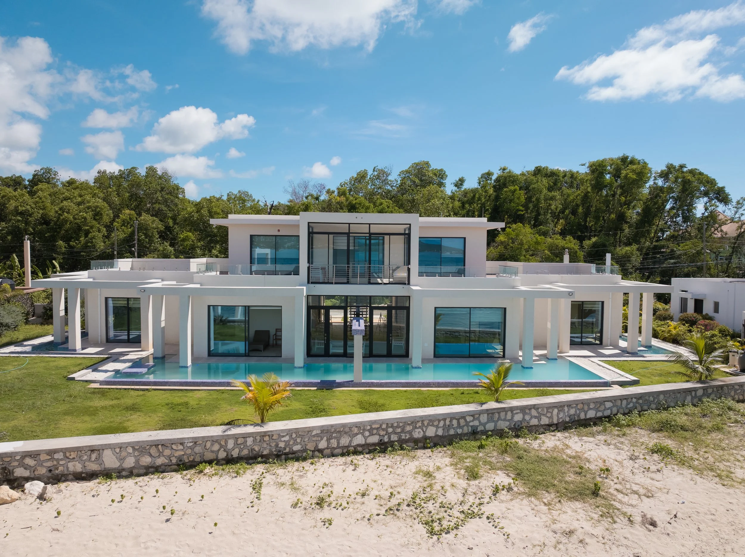A Bauhu modular home, hurricane safe 