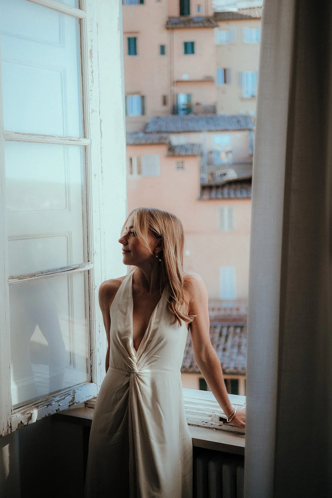 Elle and Zan, Siena-25_websize (1).jpg