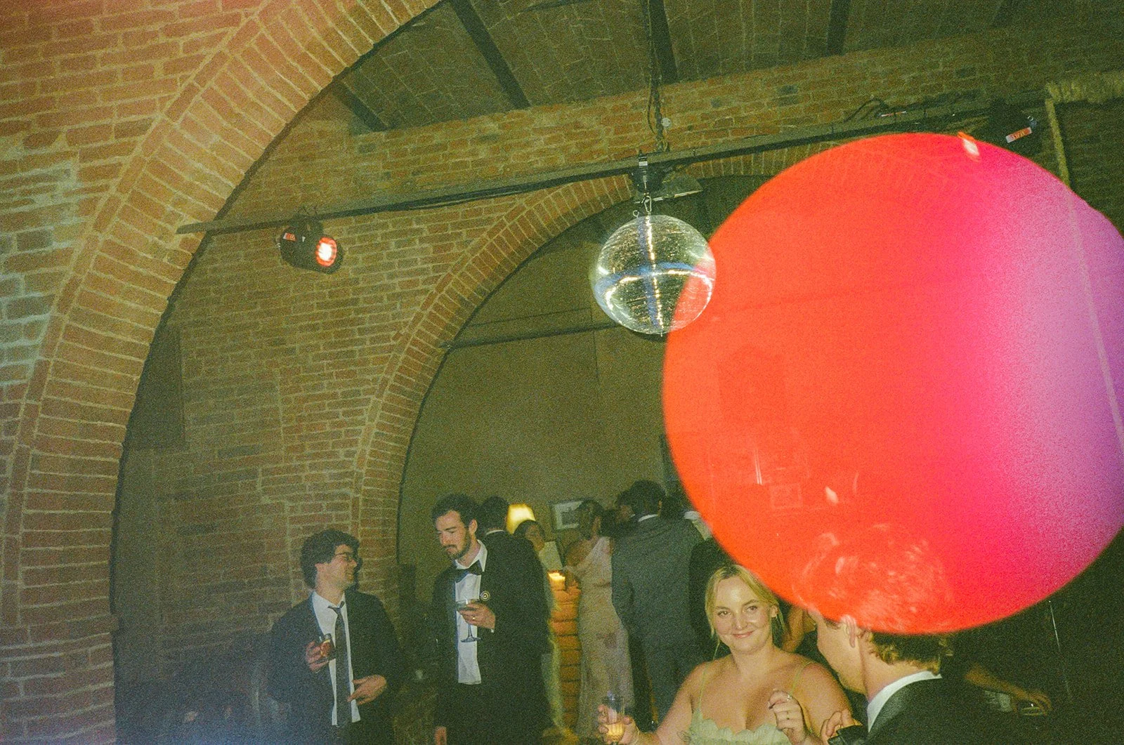 Elle and Zan_ Film-16.jpg