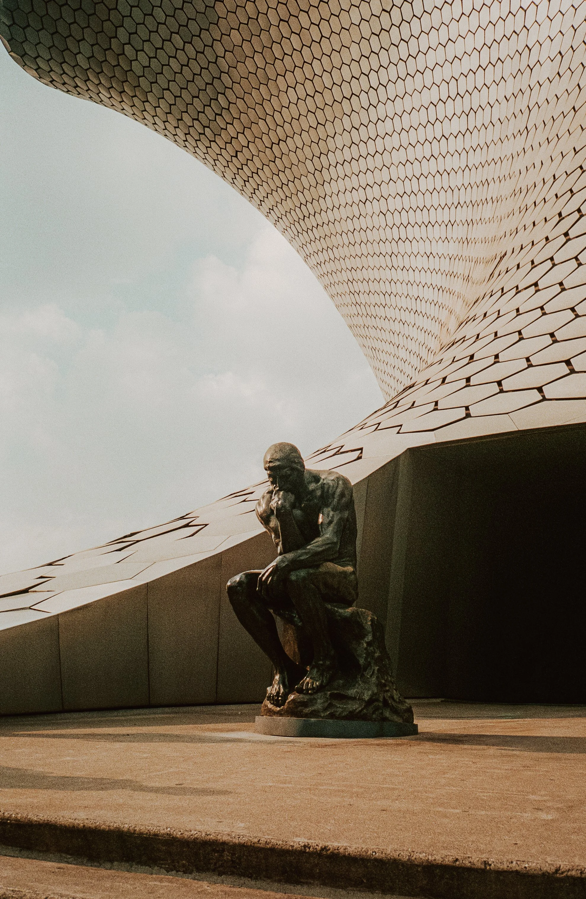 Mexico City on Film, December 2025 Statue-1.jpg