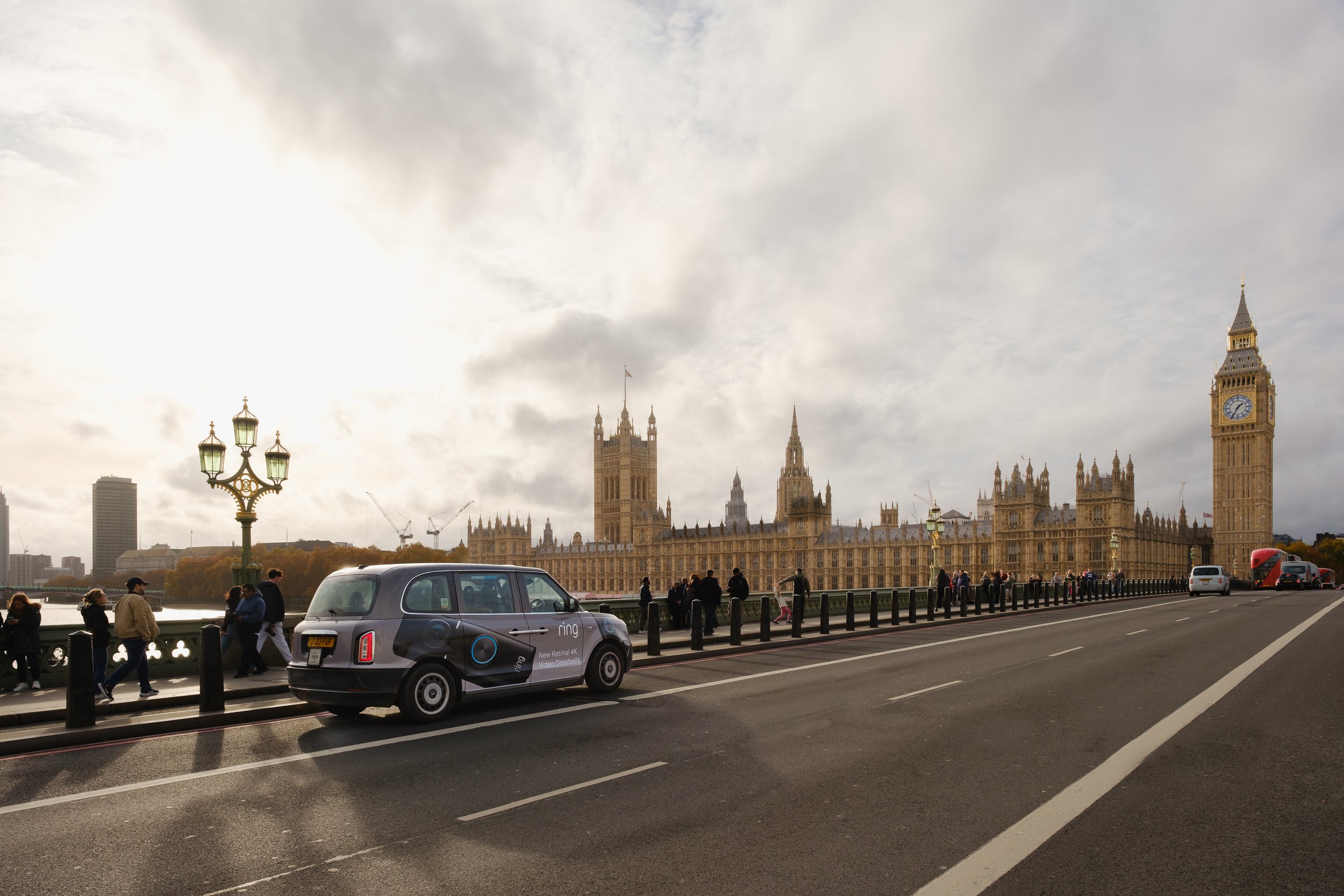 RING_DOORBELL_Westminster_Bridge_01.jpg