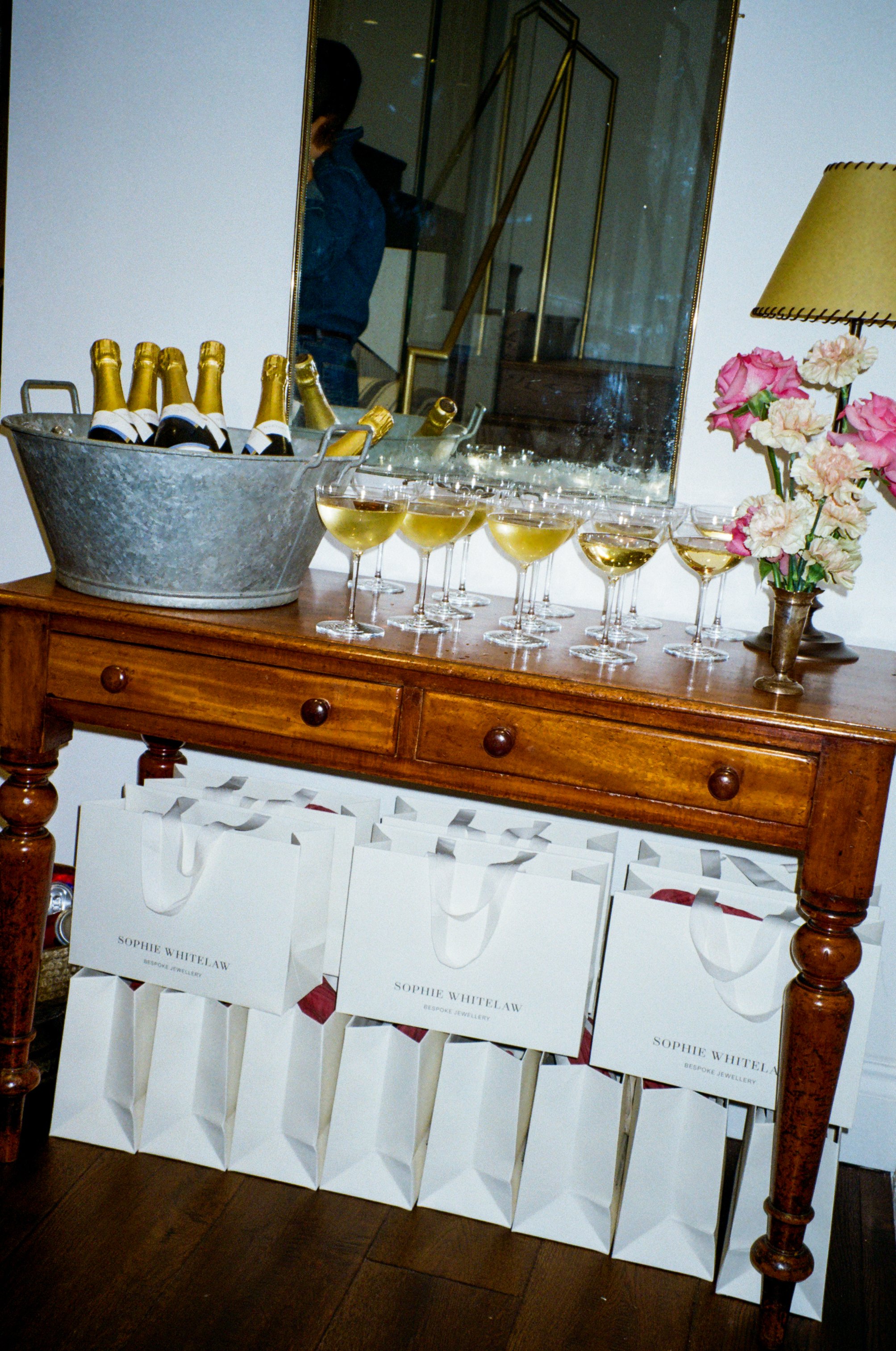 Sophie Whitelaw x WNU