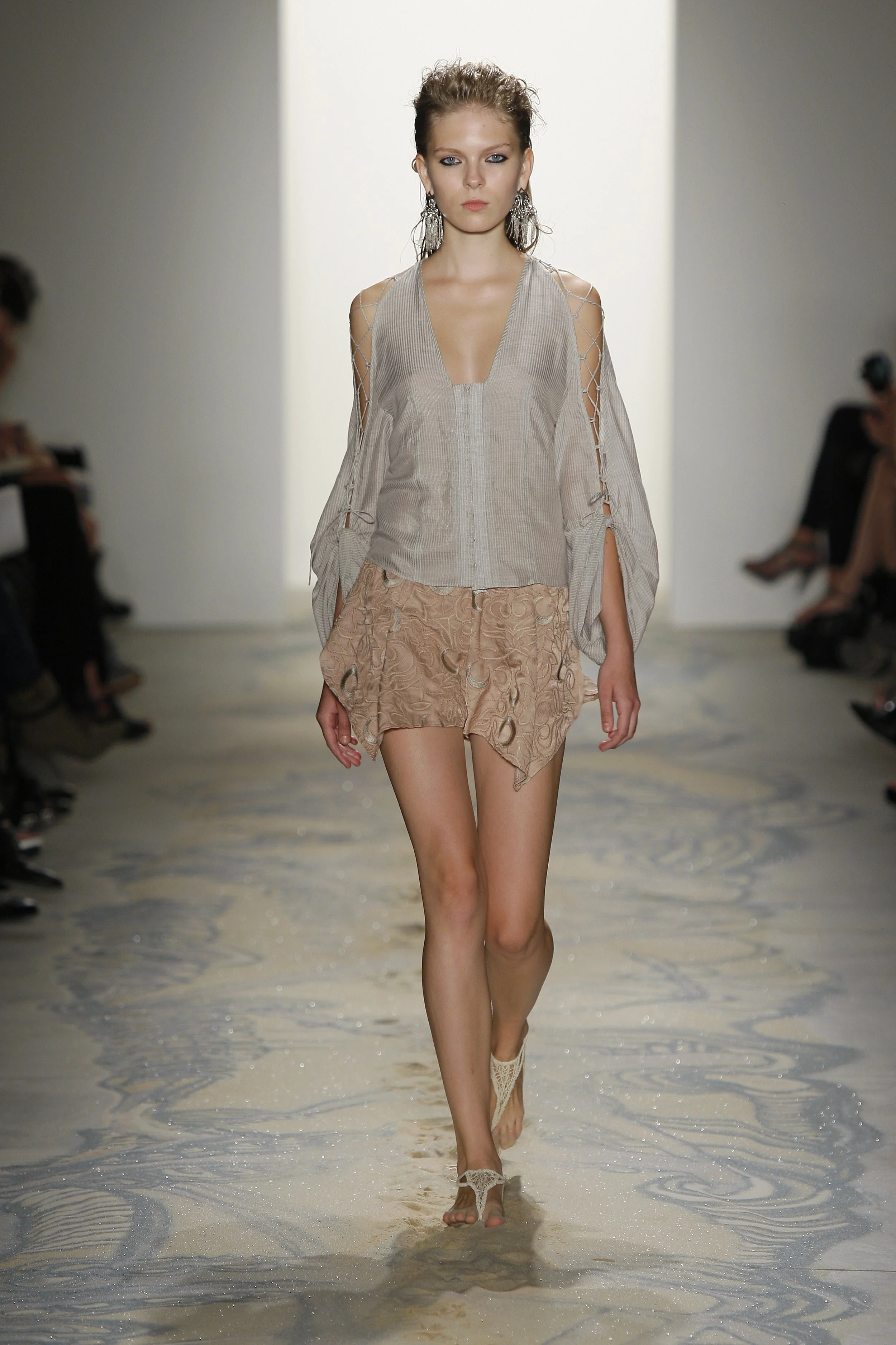 Look 008.jpg