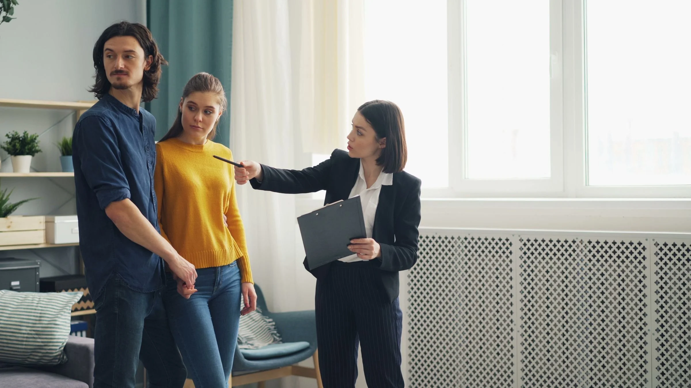 Showing Coordinator Virtual Assistant for Ontario Buyer Agents: How to Book Showings, Plan Routes, Manage Listing Alerts and Stay Organized From First Tour to Offer Night