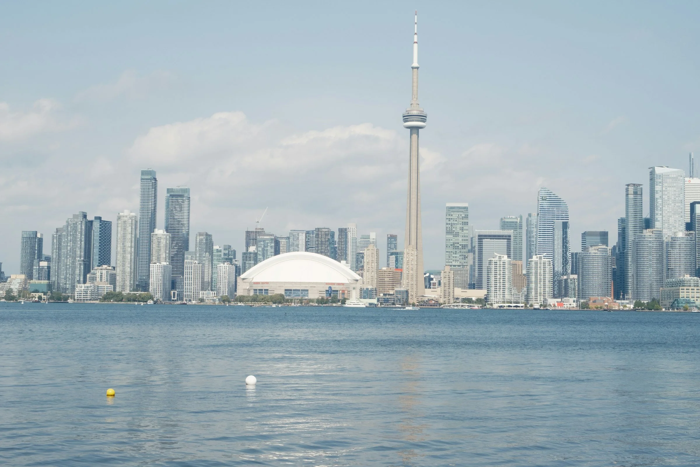 Condo Virtual Assistant for Toronto and GTA Realtors: How to Organize Status Certificates, Condo Documents and Building Showing Rules Without Slowing Down Your Resale Deals