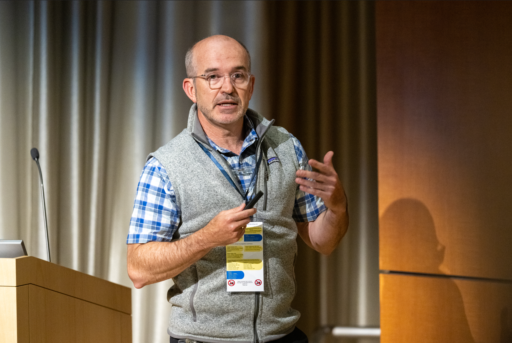 Dr Simon Hogan — The Hogan Laboratory