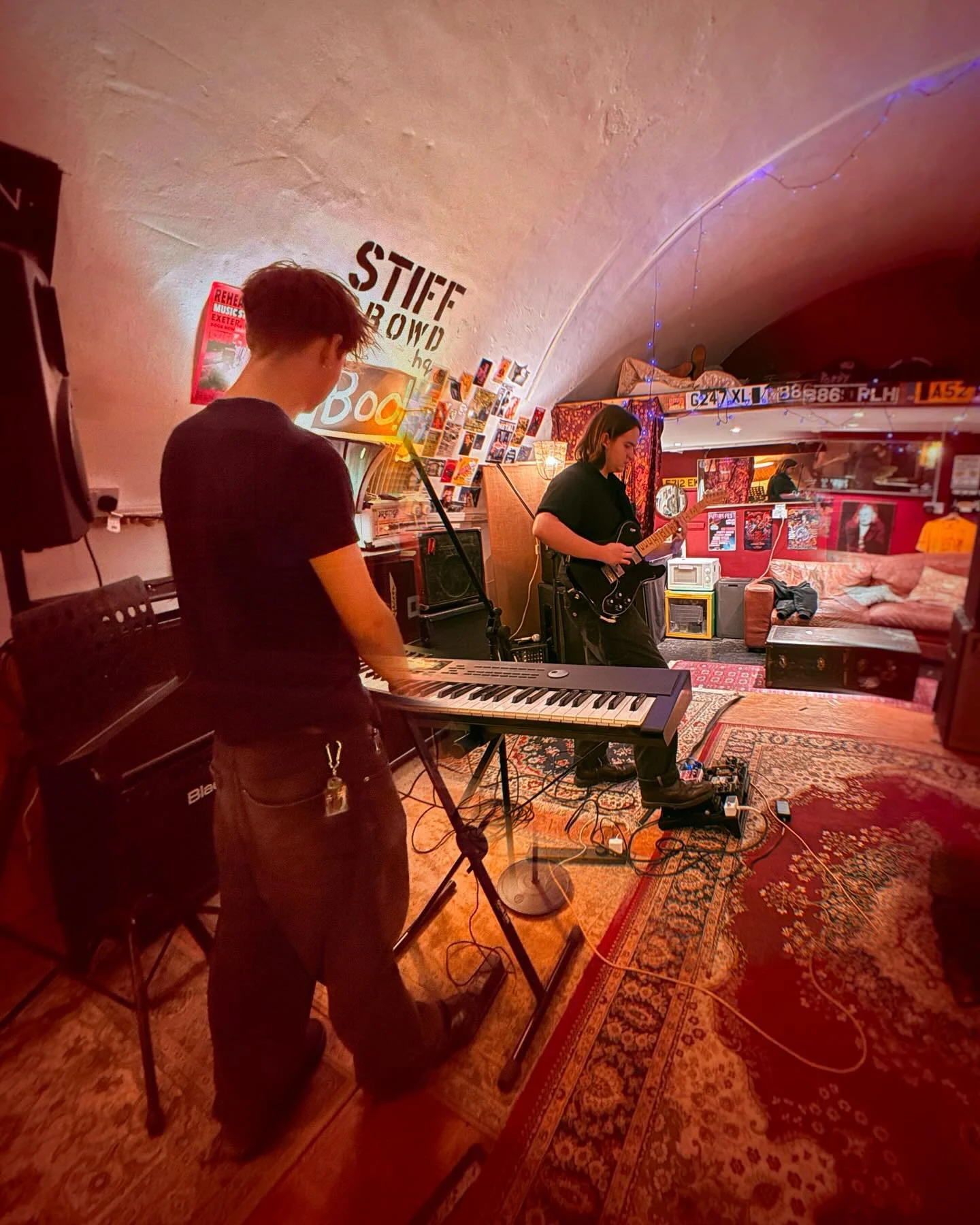 A FEW PICS OF OUR BABES, OUR REGULARS @kinglouisband 

THESE GUYS HAVE BEEN WITH @stiff_crowd FROM DAY ONE, GO FOLLOW THEM AND CHECK OUT THEIR MUSIC ON SPOTIFY!!! 

WANT ME TO TAKE SOME VERY AMATEUR LEVEL PICS OF YOUR BAND USING THE HQ FOR OUR SOCIAL