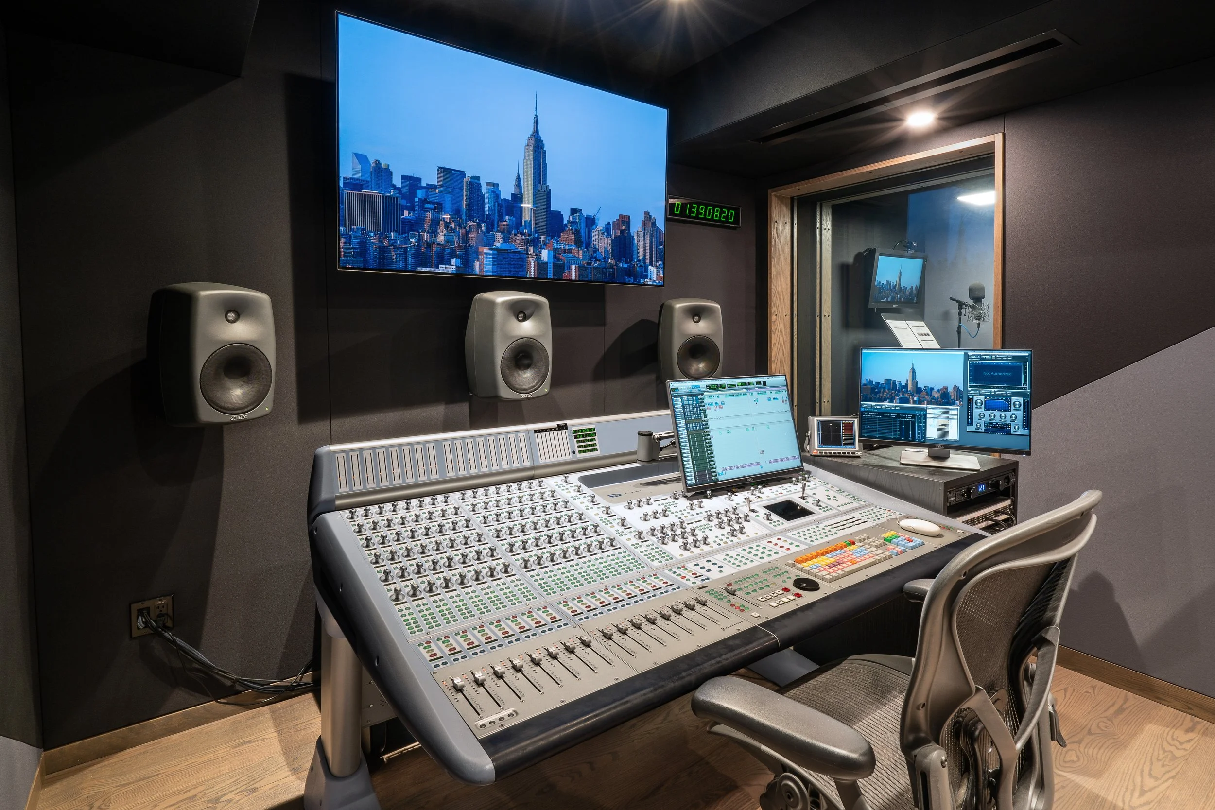 MPE - 5.1 Control Room