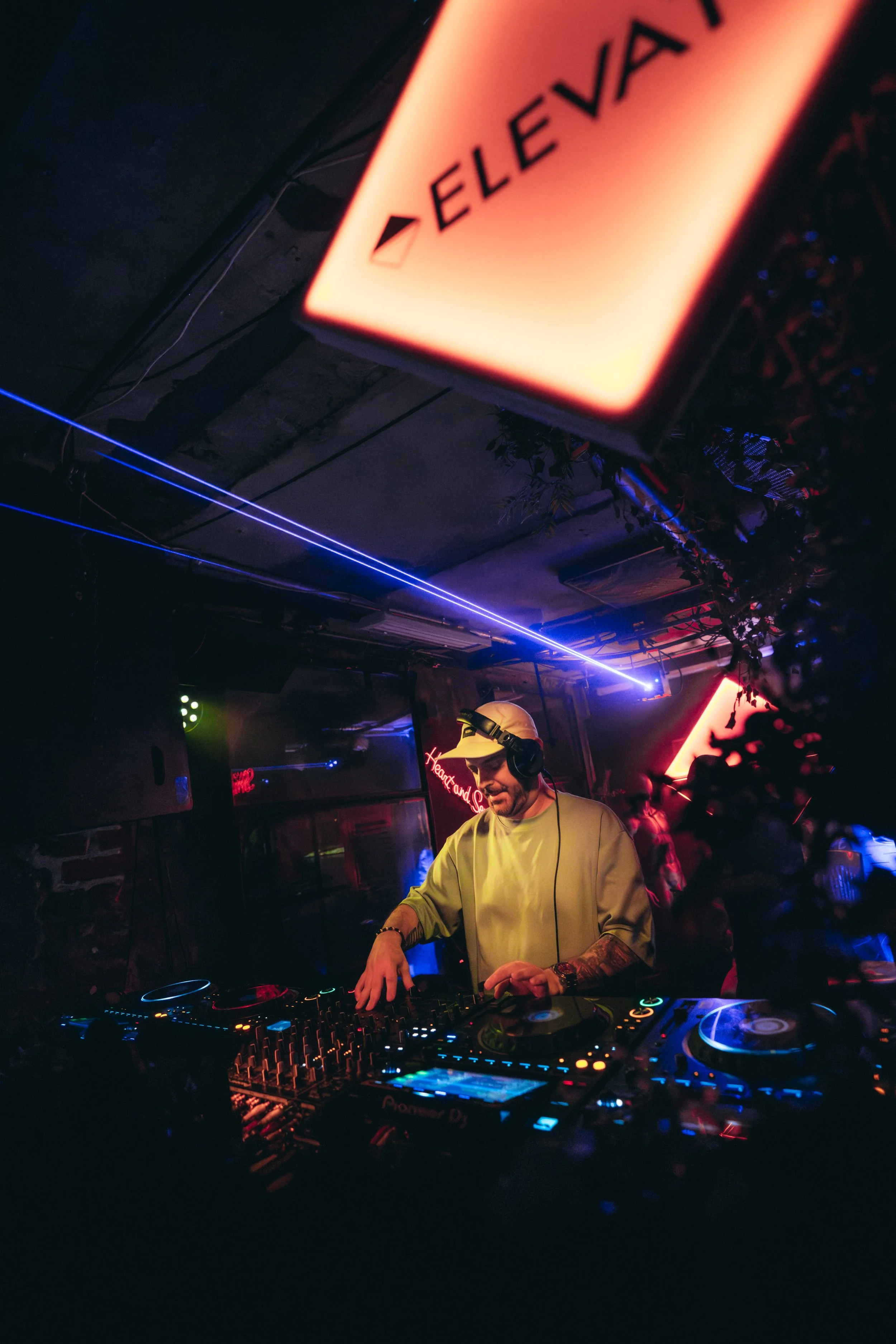 ELEVATE_130526-35.jpg
