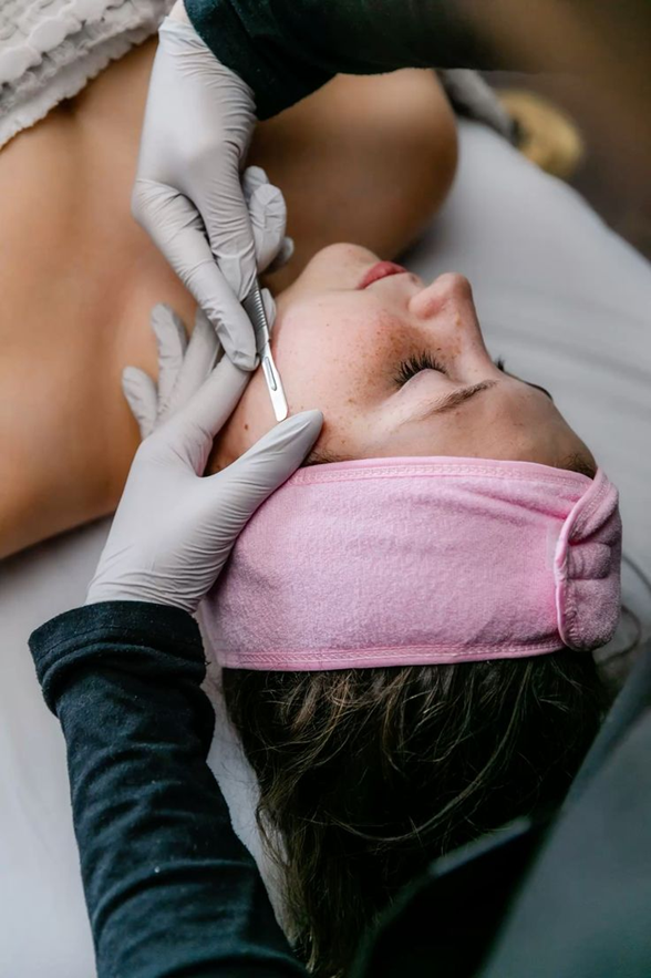 quick dermaplaning
