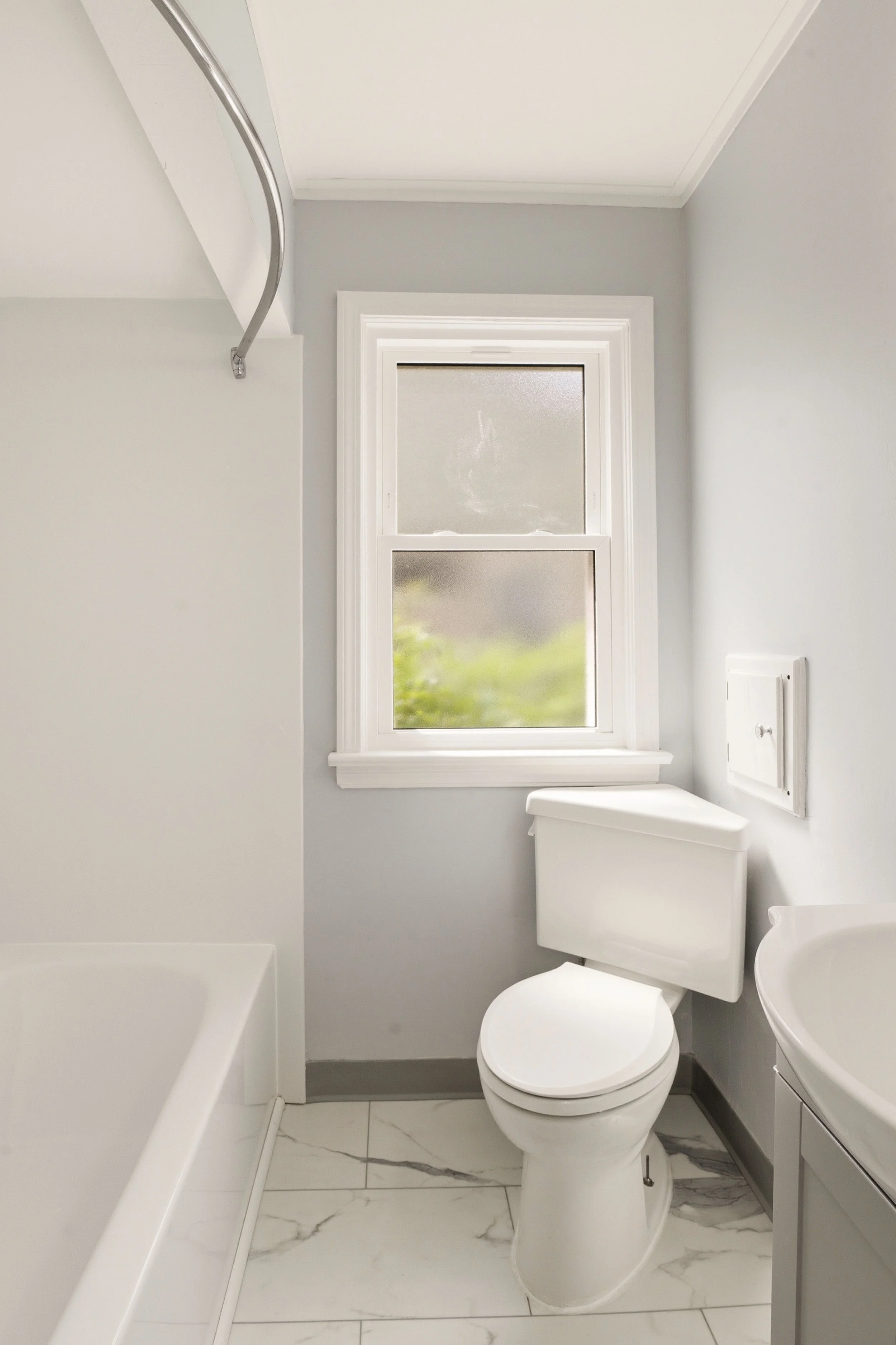 5572 Porter Rd, North Olmsted (22).jpg